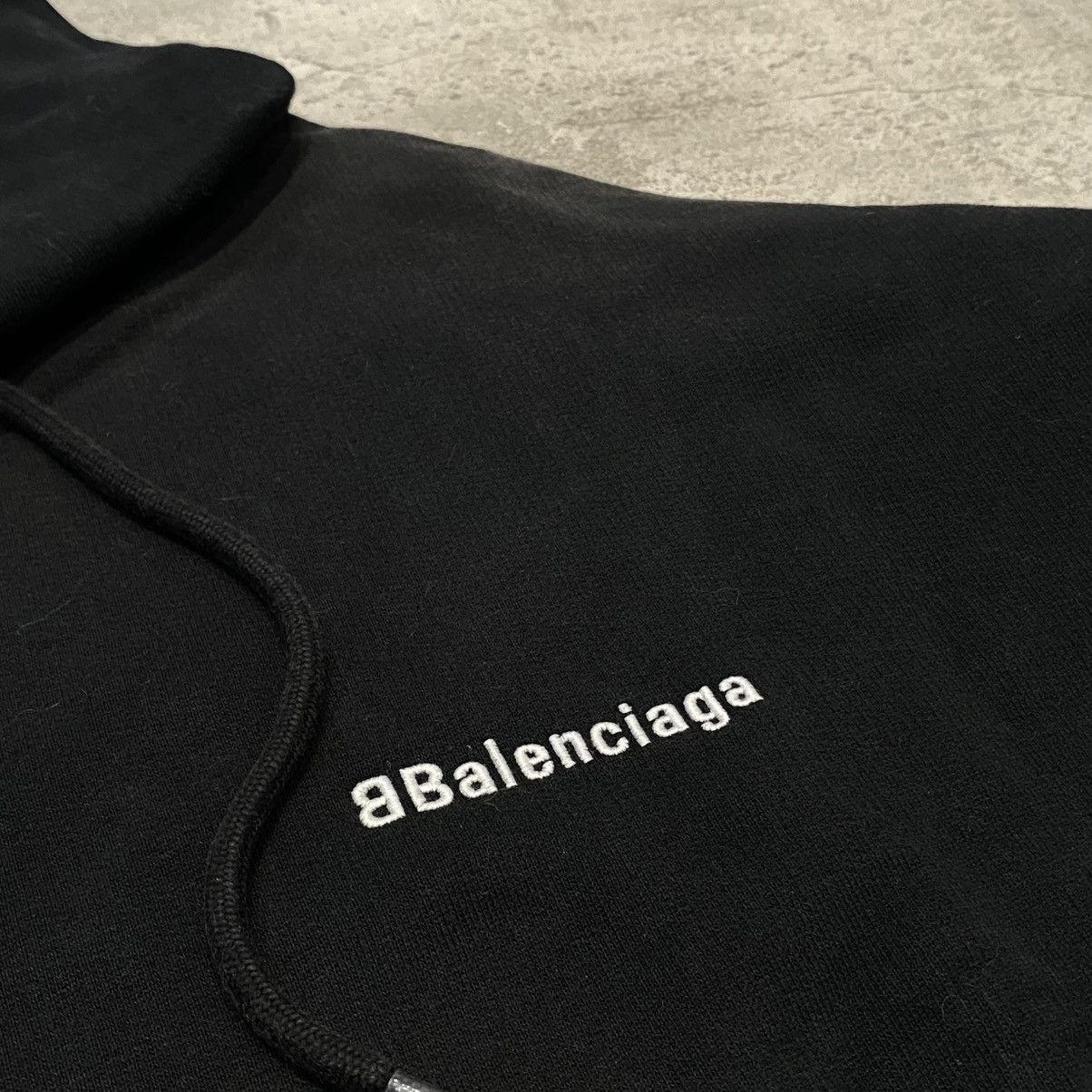Balenciaga Balenciaga Corp Pullover Hoodie Size US M / EU 48-50 / 2 - 7 Thumbnail