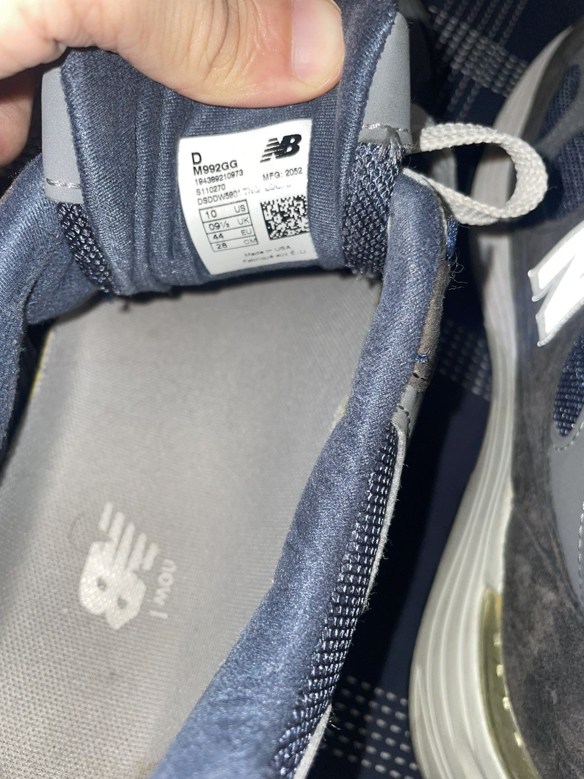 New Balance New balance 992 grey/navy Size US 9.5 / EU 42-43 - 7 Thumbnail