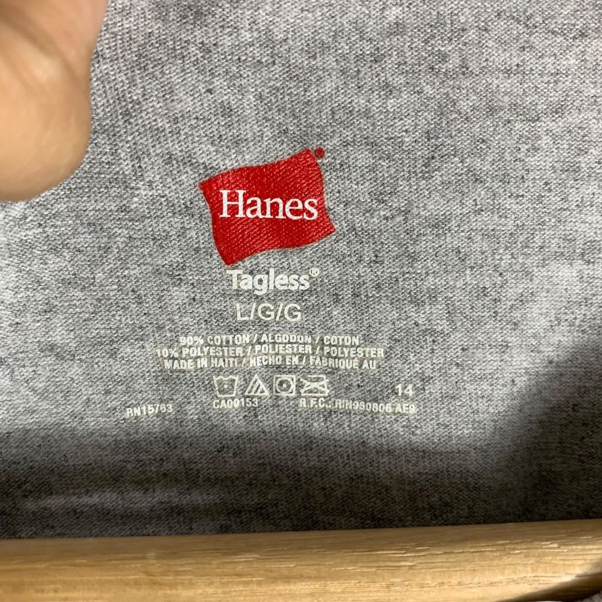 Vintage Vintage UNIVERSITY OF HAWAII WARRIORS Collegiate Tee Shirt Size L / US 10 / IT 46 - 7 Thumbnail