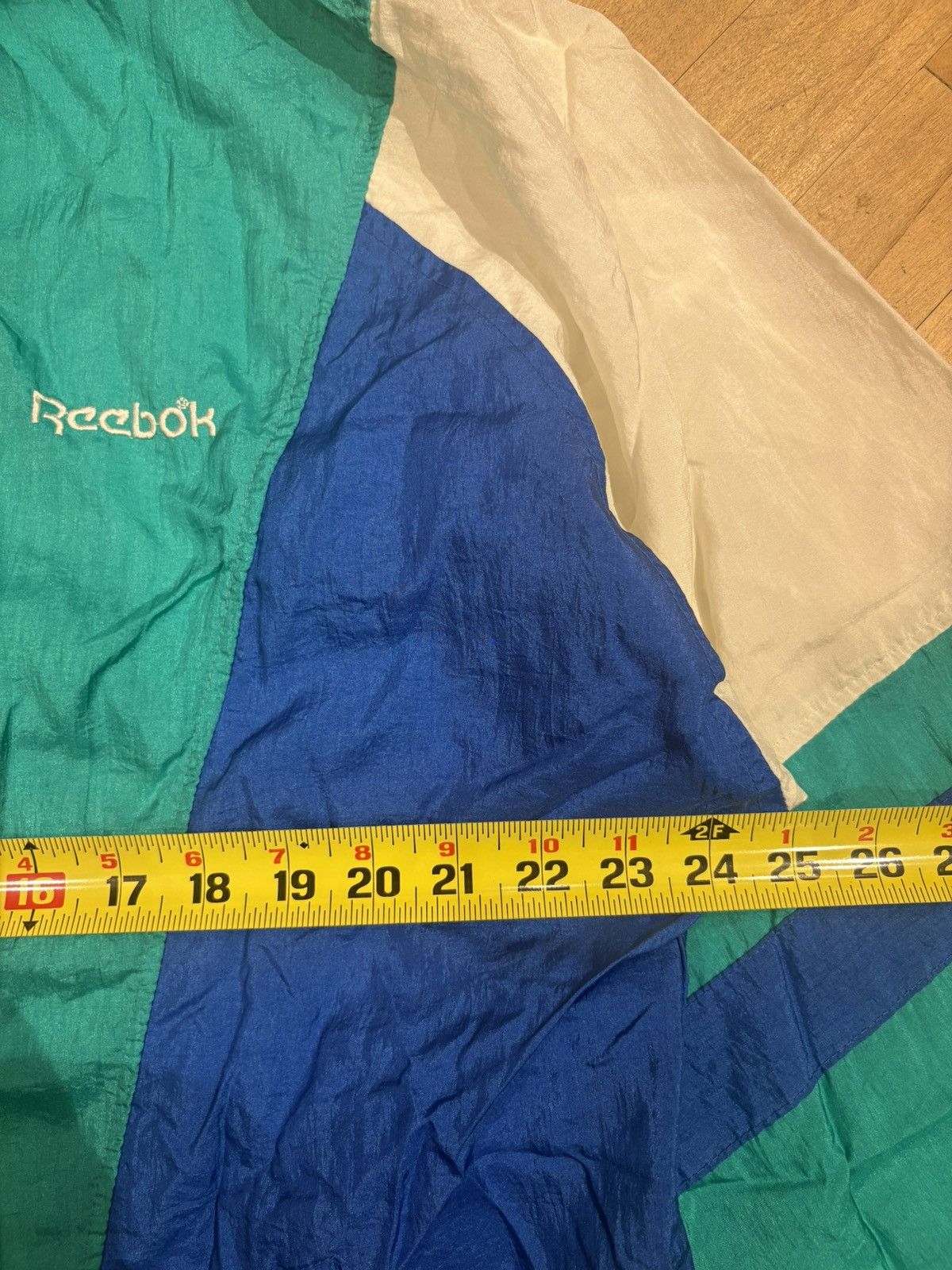 Reebok Vintage reebok windbreaker Size US L / EU 52-54 / 3 - 4 Thumbnail