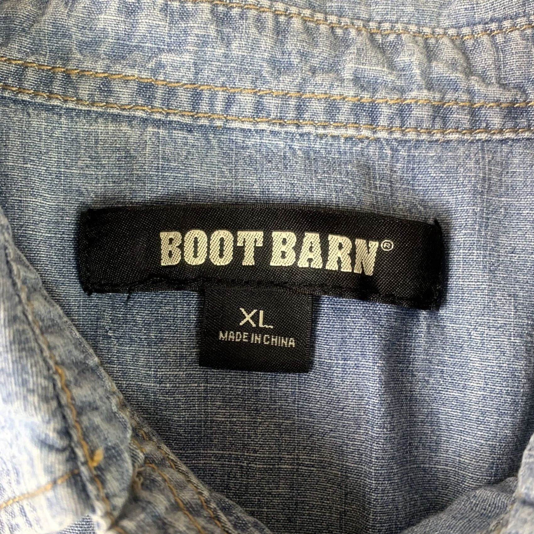 Vintage Boot Barn Western Blue Denim Shirt Mens XL Pearl Snap Cowboy Button-Up Long Sleeve Collared Blue Denim Regular Fit Pockets Embroidered Size US XL / EU 56 / 4 - 2 Thumbnail