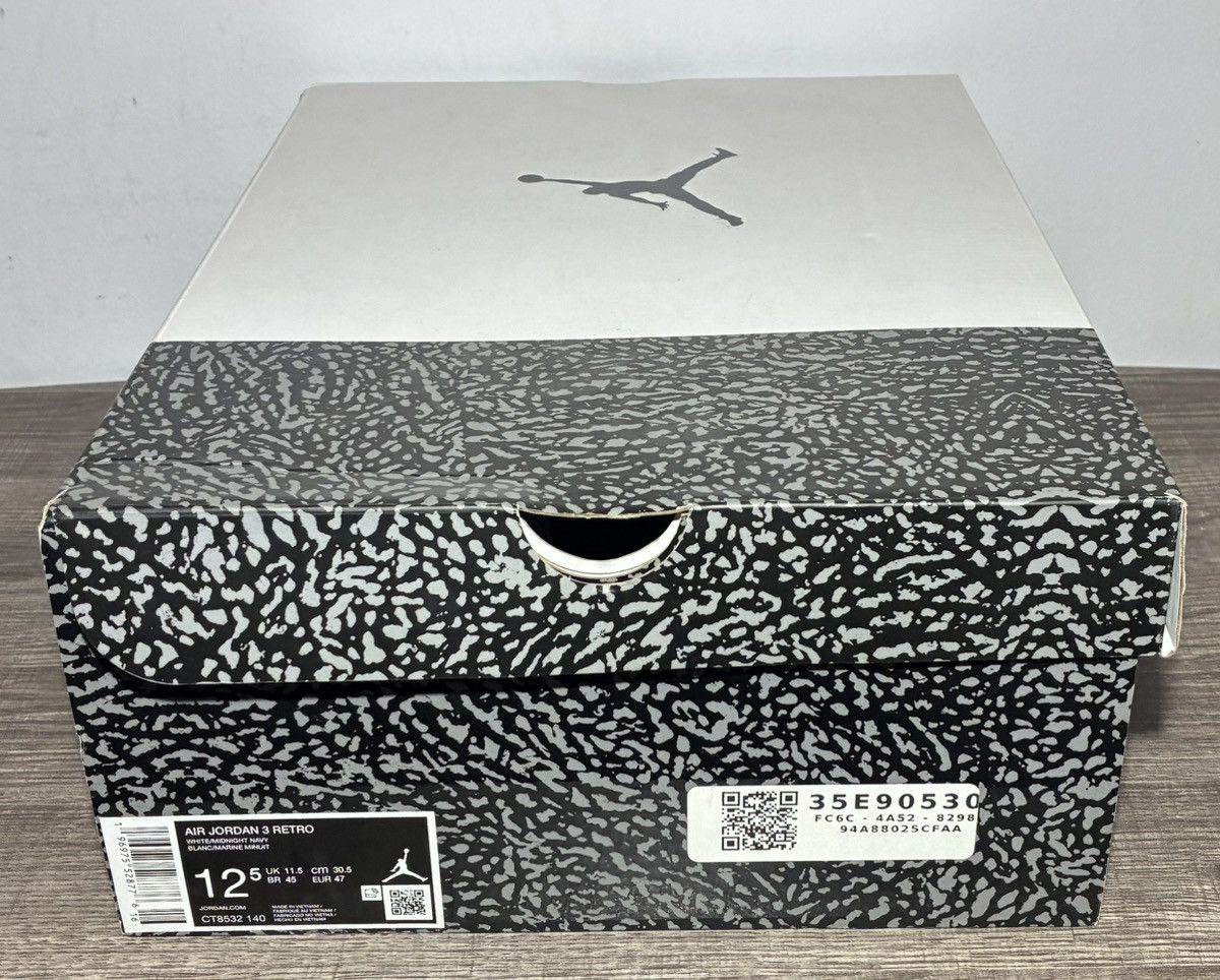 Jordan Brand Size 12.5 - Air Jordan 3 Retro Midnight Navy Size US 12.5 / EU 45-46 - 7 Thumbnail