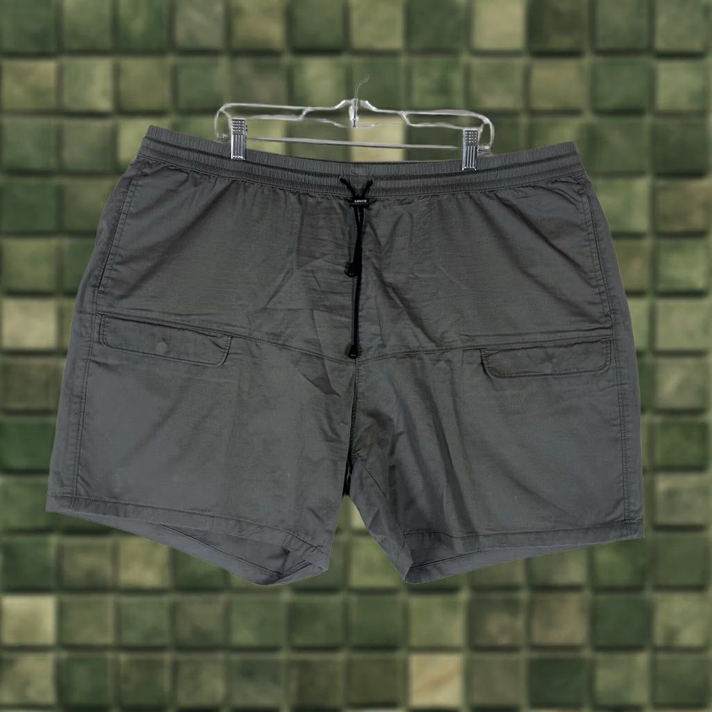 Levi's Levi's Signature Shorts Mens 2XL Gray Chino Stretch Regular Casual Button Snap Size US 39 - 1 Thumbnail