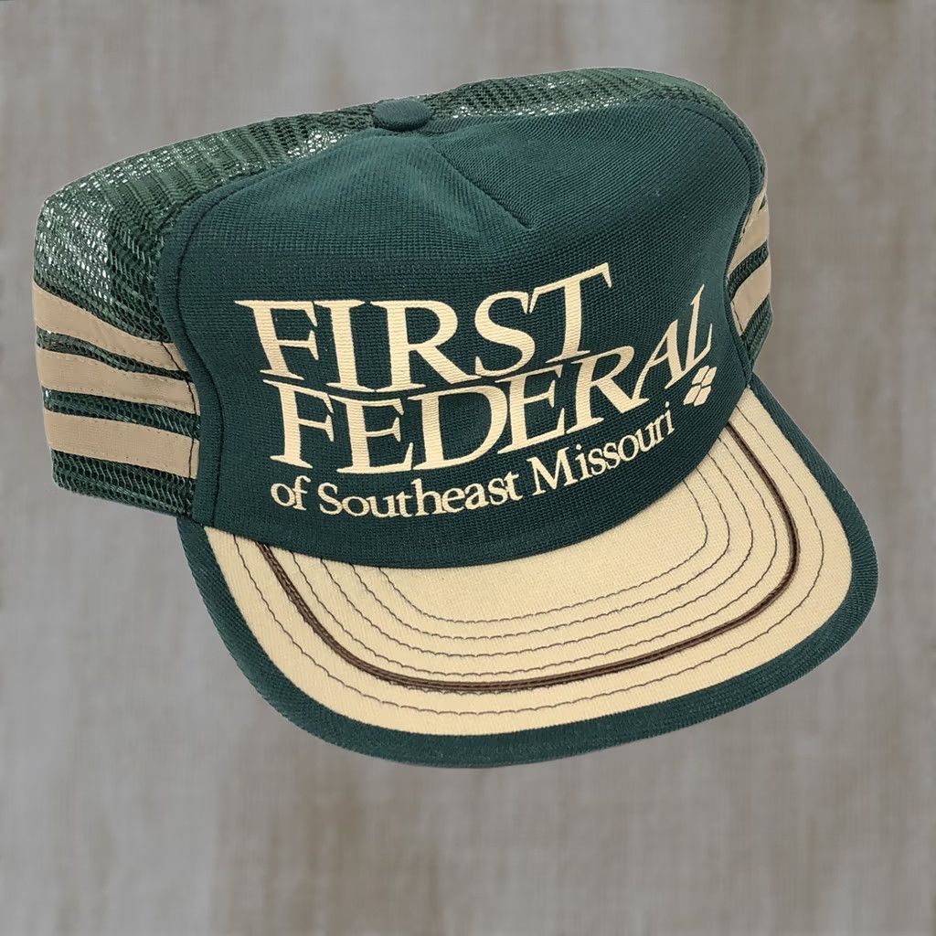 Vintage VINTAGE Federal Bank 3 Stripe Trucker Hat Cap Snap Back Green 80s USA Side Mens Size ONE SIZE - 1 Thumbnail