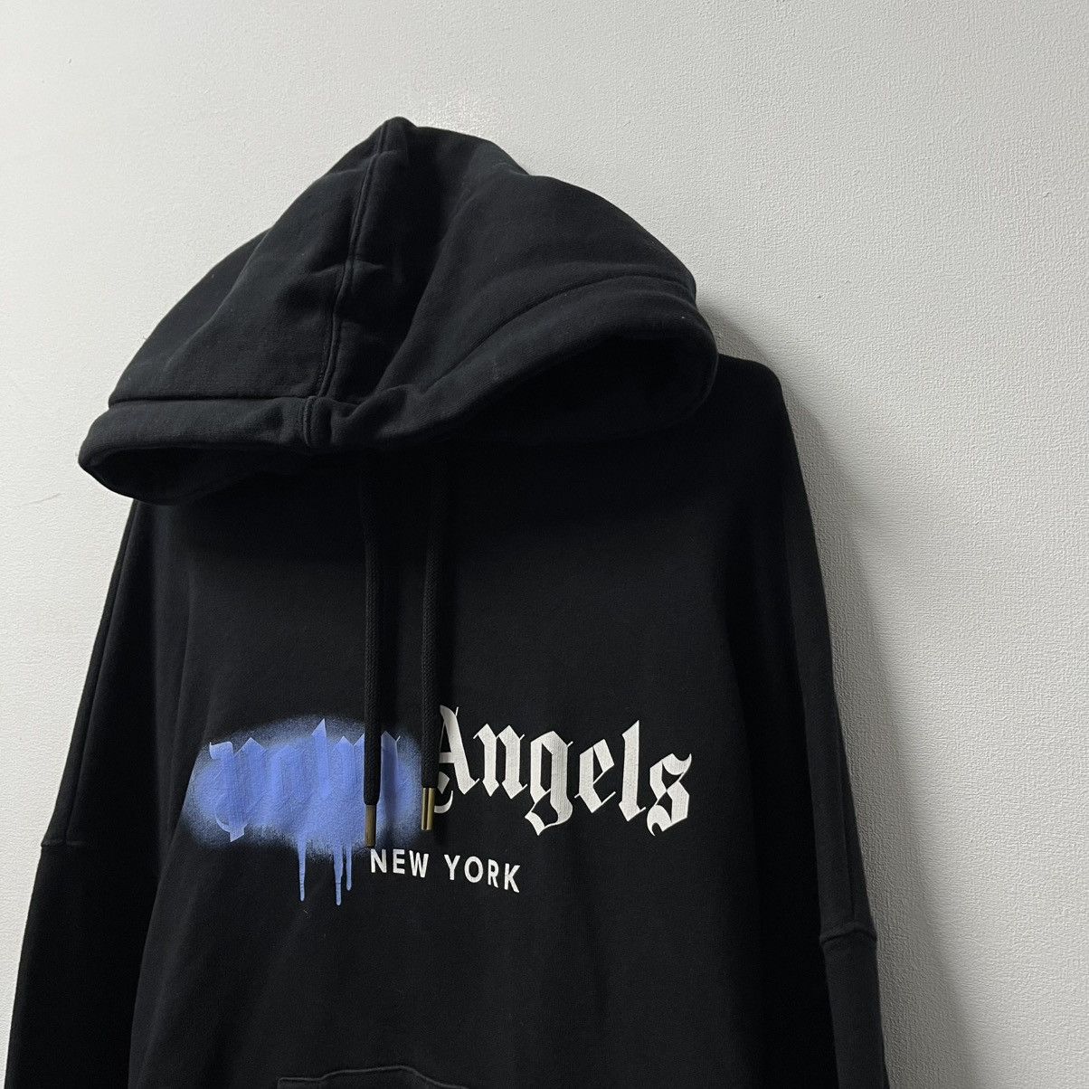 Palm Angels Palm Angels New York Sprayed Hoodie Size US L / EU 52-54 / 3 - 2 Thumbnail
