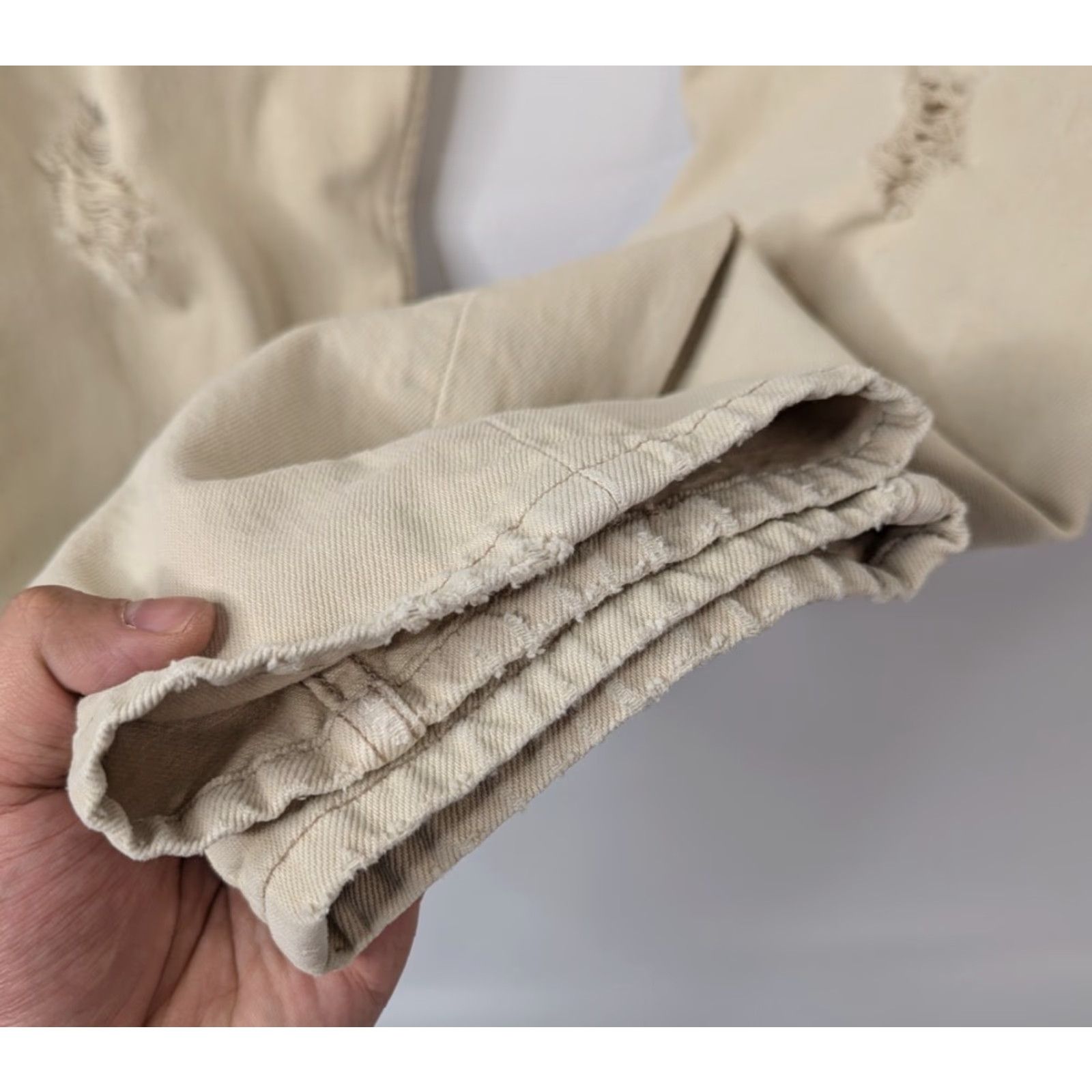 Levi's VINTAGE Levi's 501 Jeans Mens 31x30 Cream Beige Distress Denim Button Fly USA Size US 31 - 4 Thumbnail