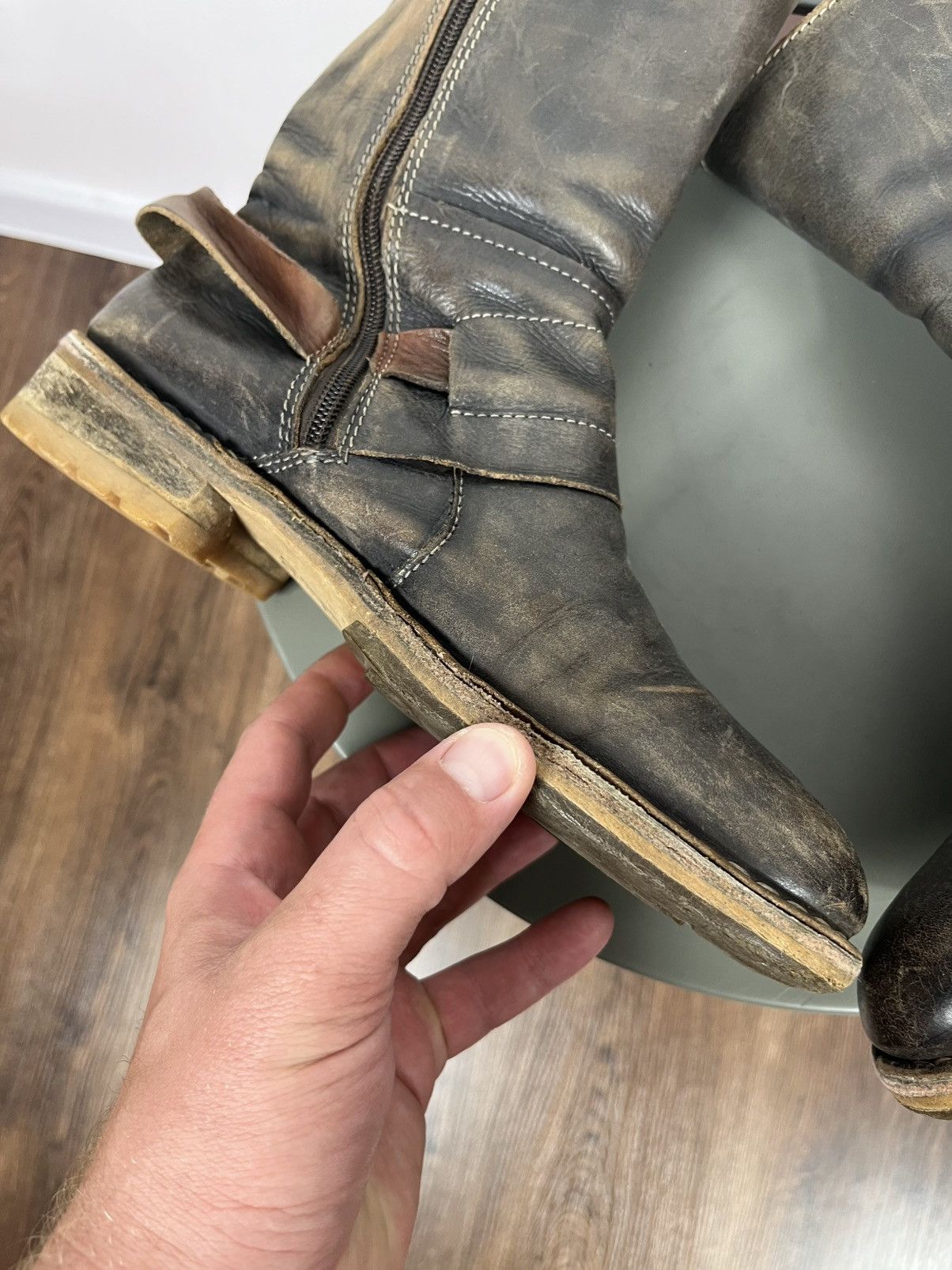 Fly London Fly London Distressed Leather Moto Boots Avant-Garde EU39 Size US 8.5 / EU 41-42 - 16 Thumbnail