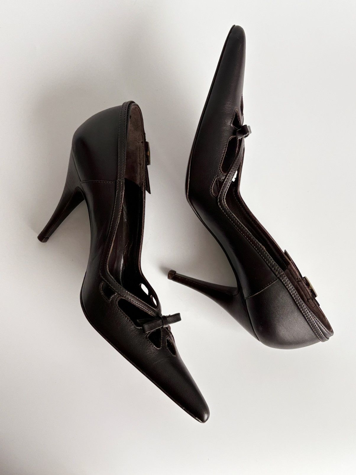 Dolce & Gabbana Dolce & Gabbana Cutout Bow Heels Dark Brown Leather37 US 7 Size US 7 / IT 37 - 8 Thumbnail