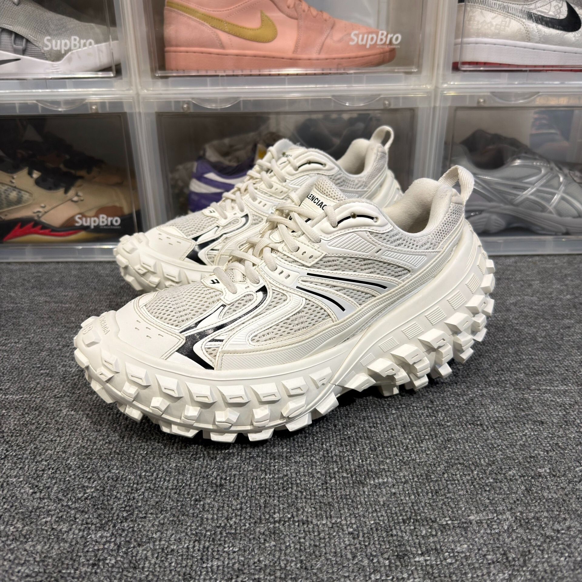 Balenciaga Balenciaga arena black size 42 (fits 43) | Grailed