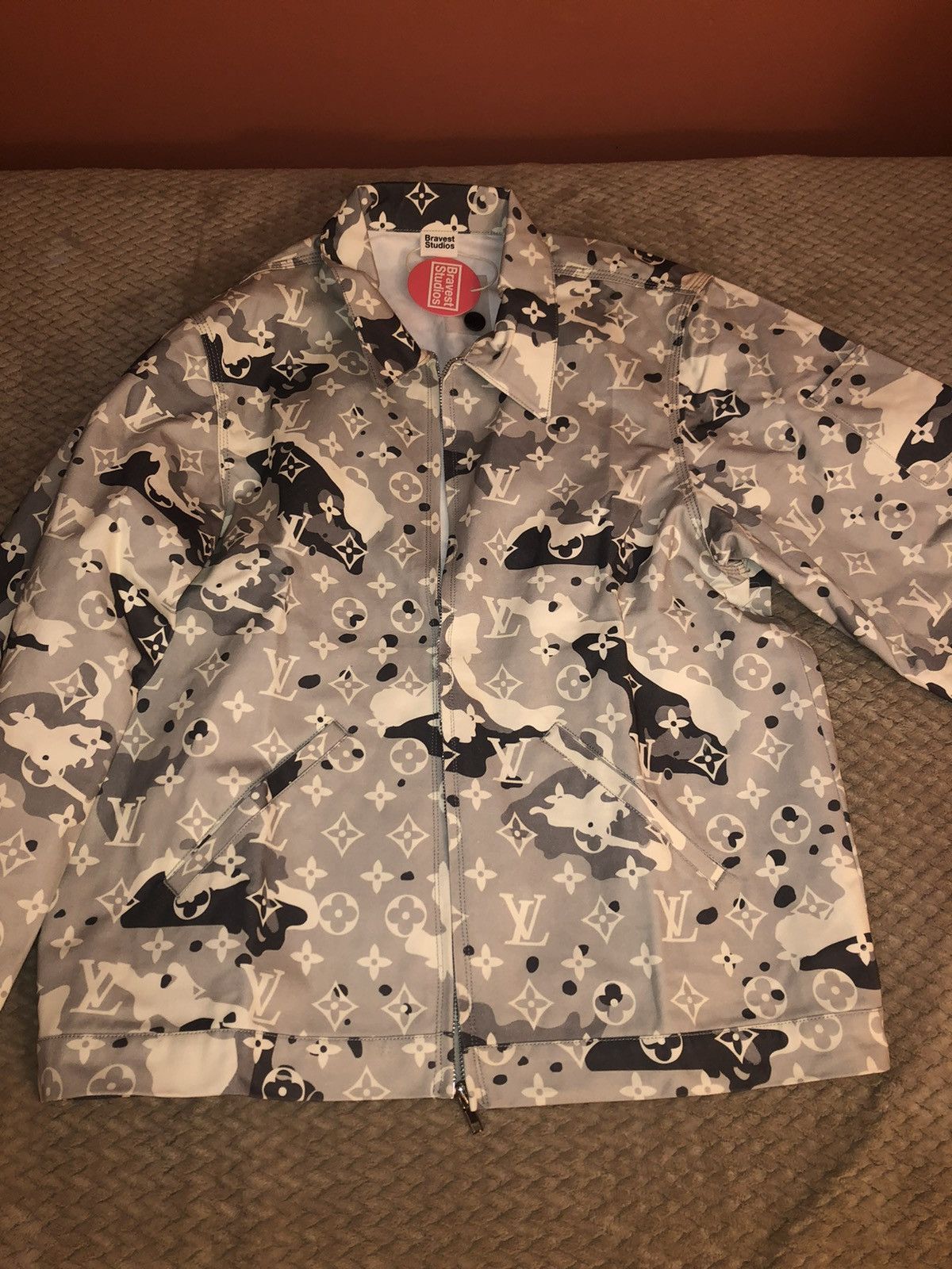 Bravest studios 2021 Camo Puffer purchases Jacket Eggshell