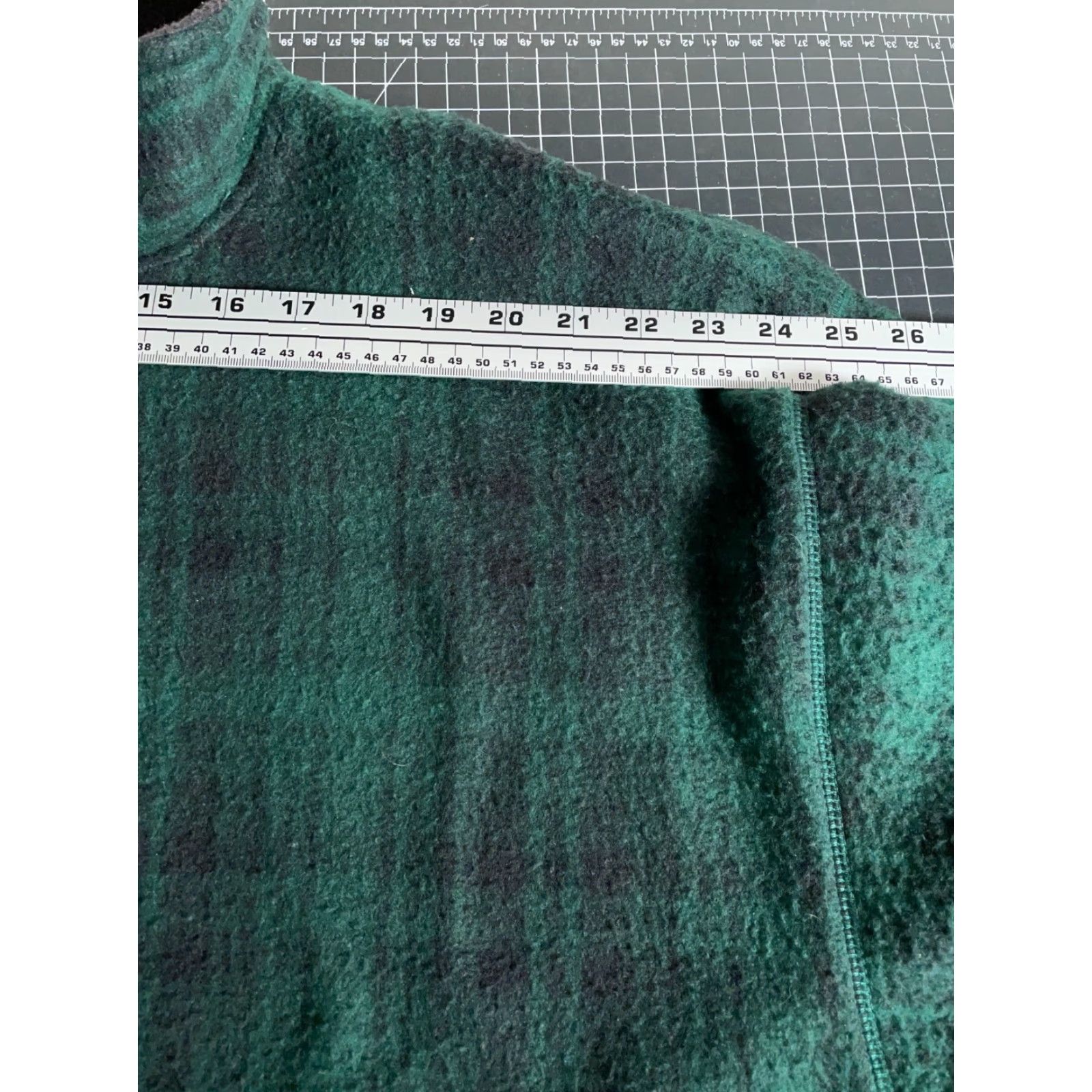 Bugle Boy VINTAGE Bugle Boy 1/4 Zip Fleece Jacket Plaid Green Adult Large Oversized Unlined 90s Grunge Casual Mens Size US L / EU 52-54 / 3 - 7 Thumbnail
