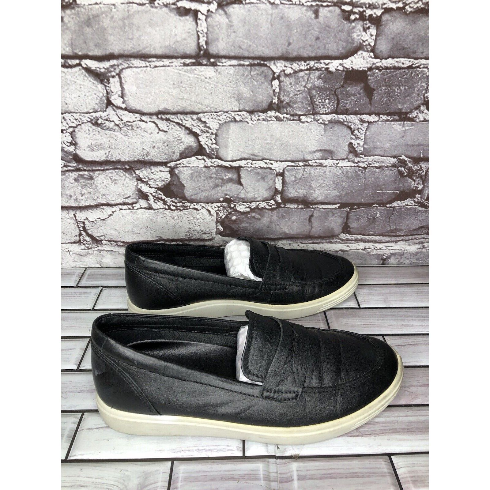 Ecco Ecco Black Leather Penny Loafers Casual Slip On Shoes Women’ Size US 7.5 / IT 37.5 - 12 Thumbnail