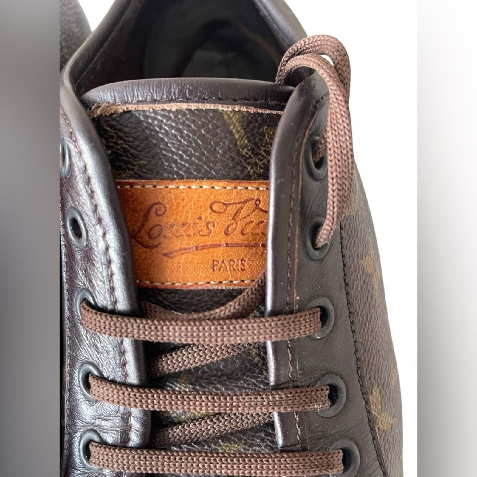 Louis Vuitton Louis Vuitton Monogram Sneakers Size: 39/US:8 Size US 8 / IT 38 - 3 Thumbnail