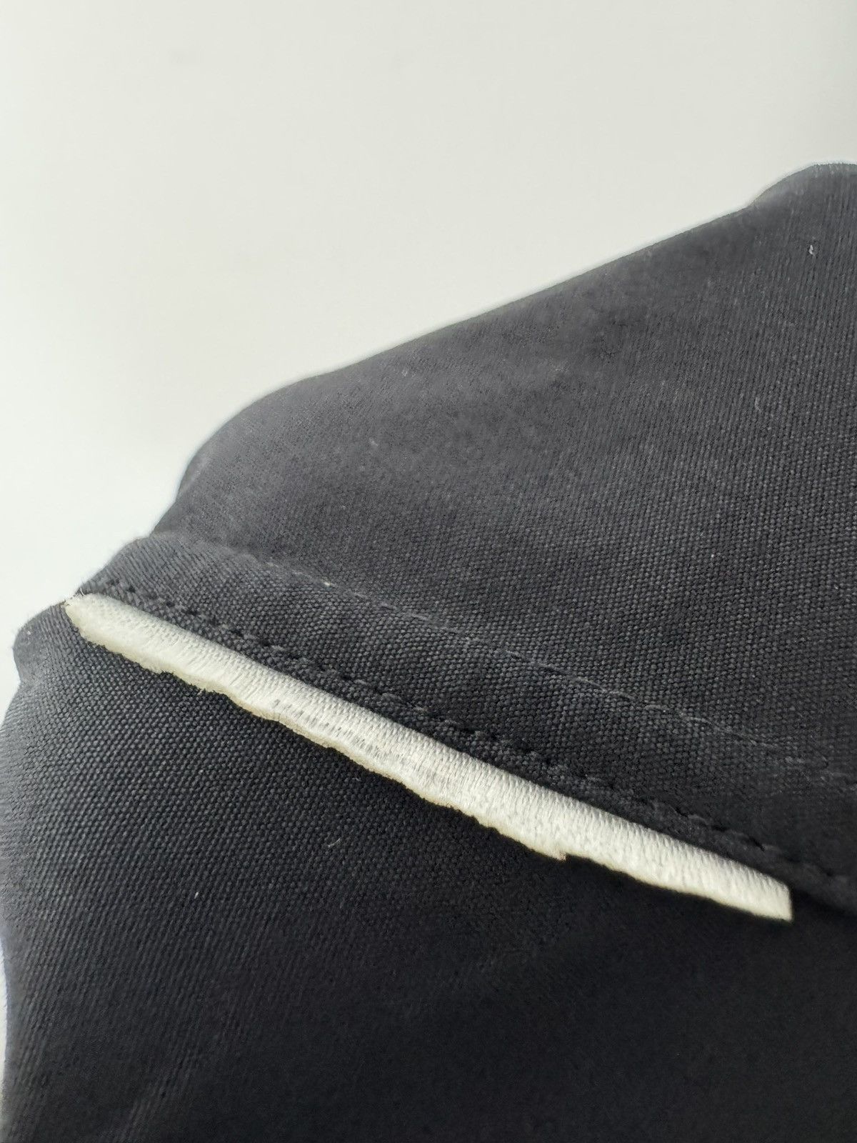 Louis Vuitton Louis Vuitton by Virgil Abloh Staples Edition Black Shirt Size US S / EU 44-46 / 1 - 22 Thumbnail