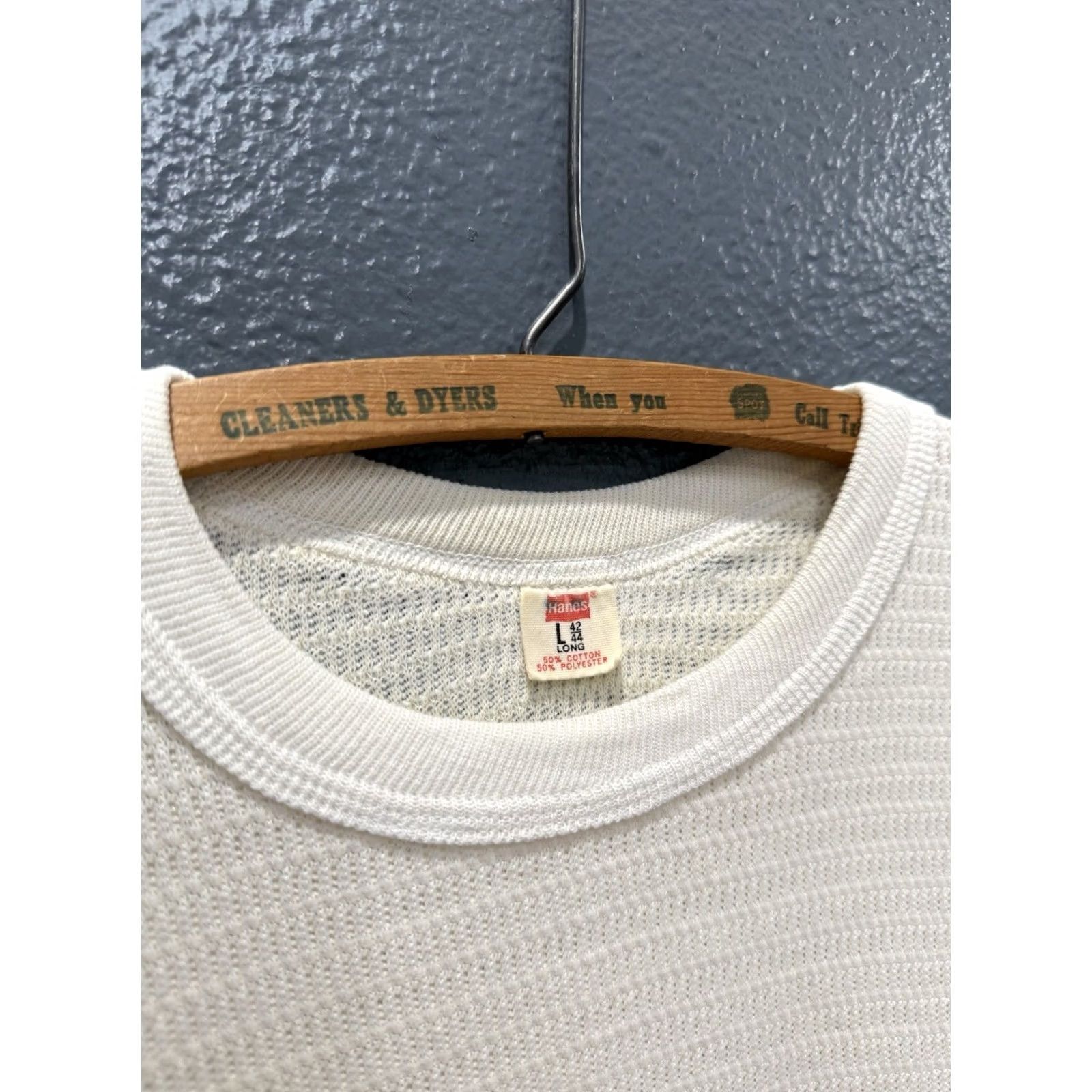 Hanes VINTAGE Hanes White Cotton Waffle Thermal Long Sleeve Shirt Large 70s Mens L Warm Cotton 70s Hanes Shirt Mens Size US L / EU 52-54 / 3 - 2 Thumbnail