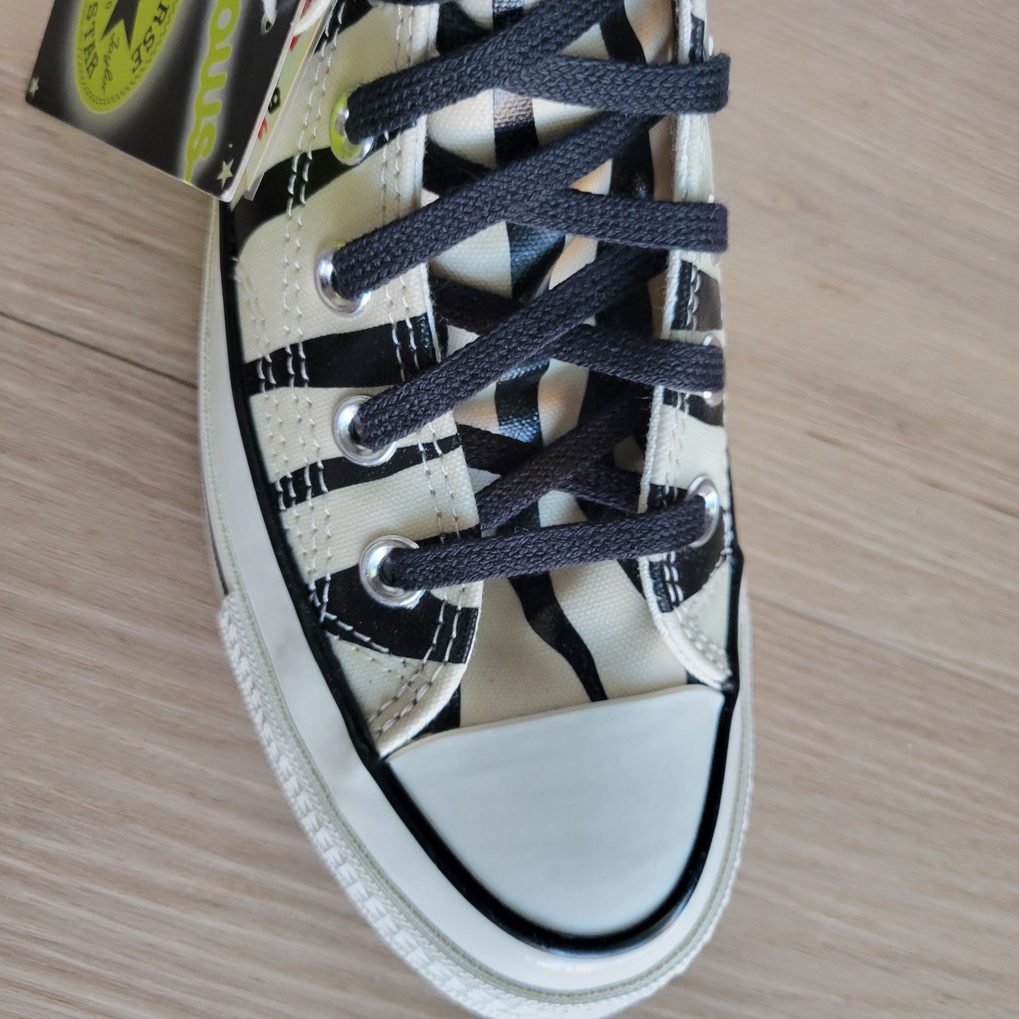 Converse ⭐Converse Chuck 70 Hi Sz 7 Men's Shoes Zebra Print Canvas Gl Size US 7 / EU 40 - 10 Thumbnail