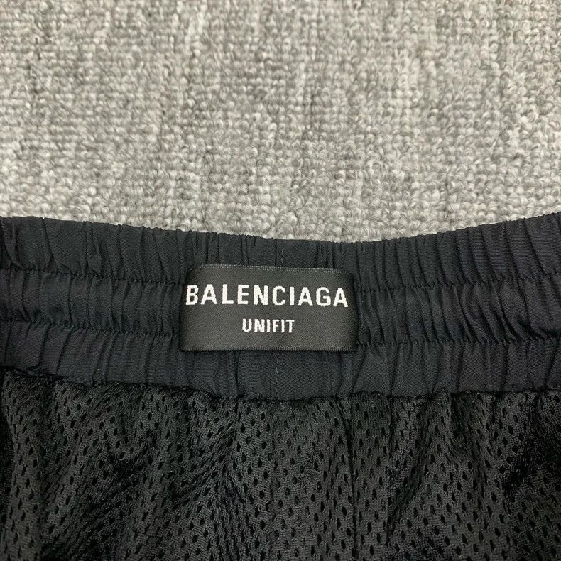 Balenciaga Balenciaga size M Black Side Stripe Double Hook Shorts Size US 26 / EU 42 - 6 Thumbnail