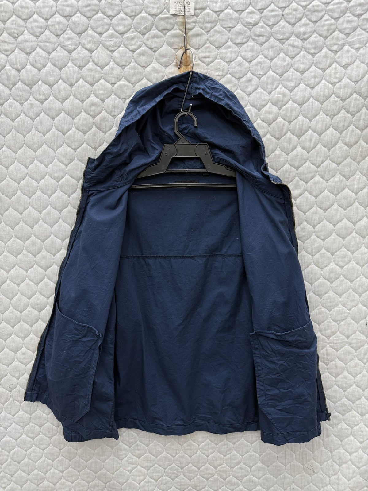 Uniqlo 🔥🔥🔥ARCHIVE UNIQLO JAPAN LIGHT JACKET Size US L / EU 52-54 / 3 - 5 Thumbnail