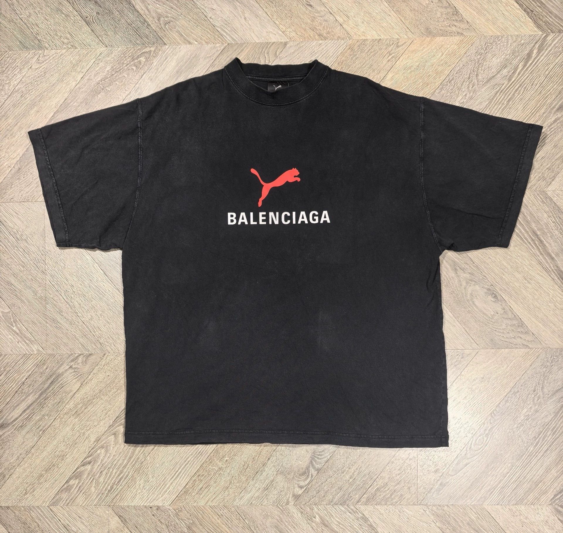Balenciaga Balenciaga x PUMA FW25 Washed Short Sleeve Tee Men's Size US S / EU 44-46 / 1 - 1 Thumbnail