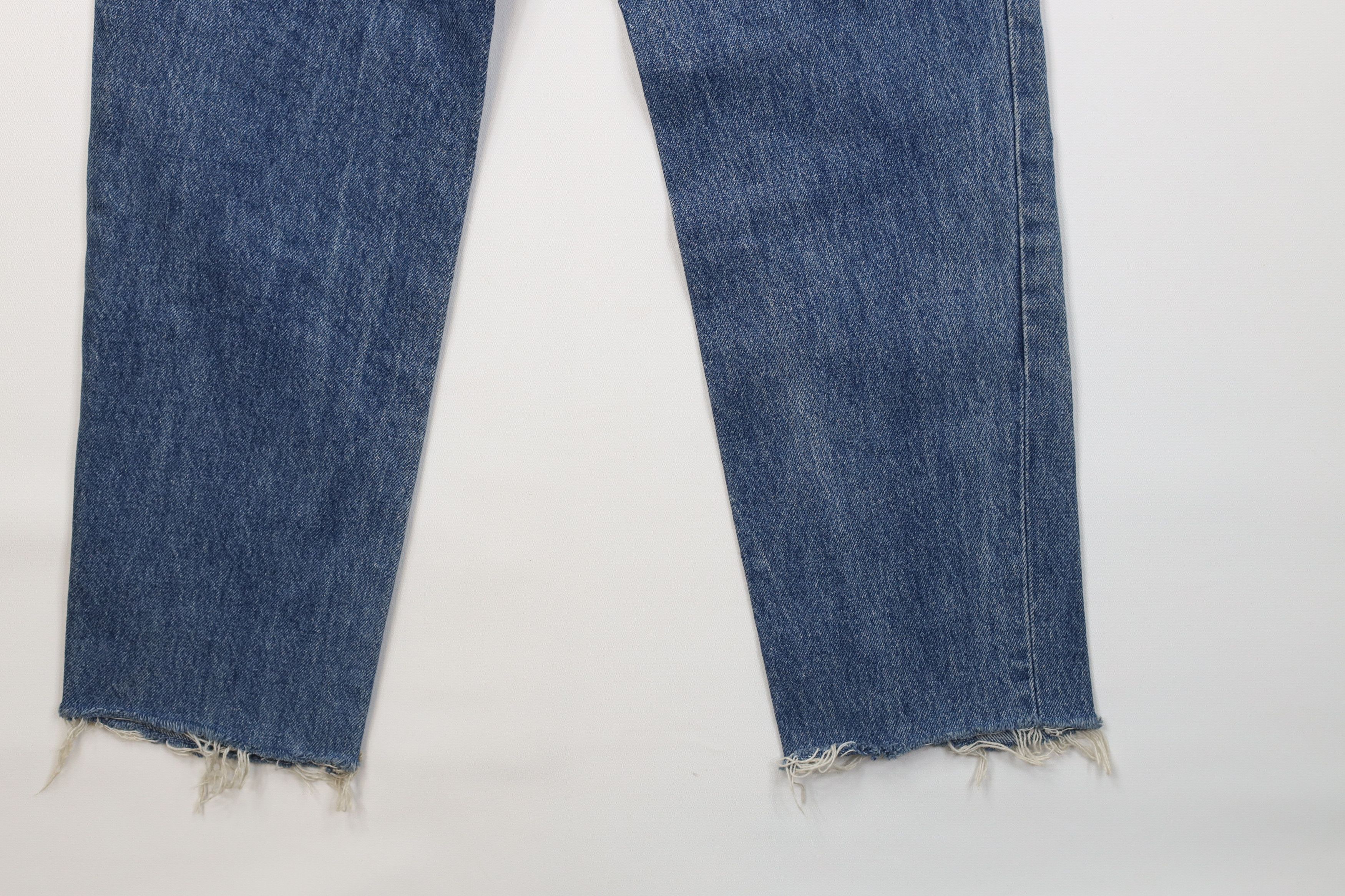 Levi's Vintage 90s Levis 901xx Button Fly High Waisted Mom Jeans Size 27" / US 4 / IT 40 - 14 Thumbnail