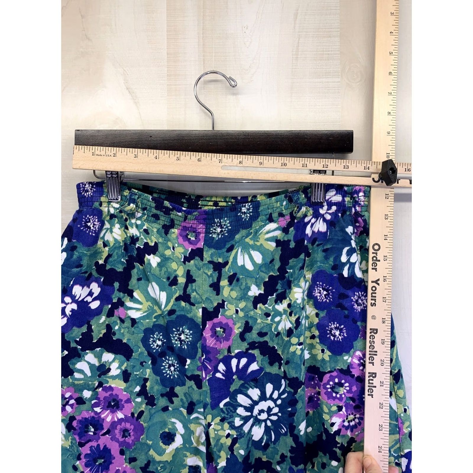 Vintage VINTAGE 1990s Womens Floral Pocket Front Shorts Size M by Tracy Evans-7019 Size 32" / US 10 / IT 46 - 2 Thumbnail