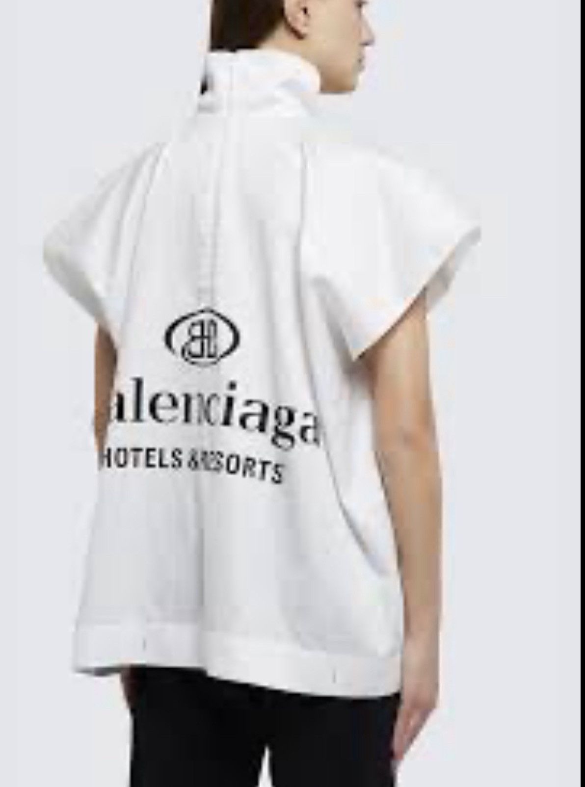 Balenciaga Balenciaga Pillow shirt, oversized, size S Size S / US 4 / IT 40 - 2 Thumbnail