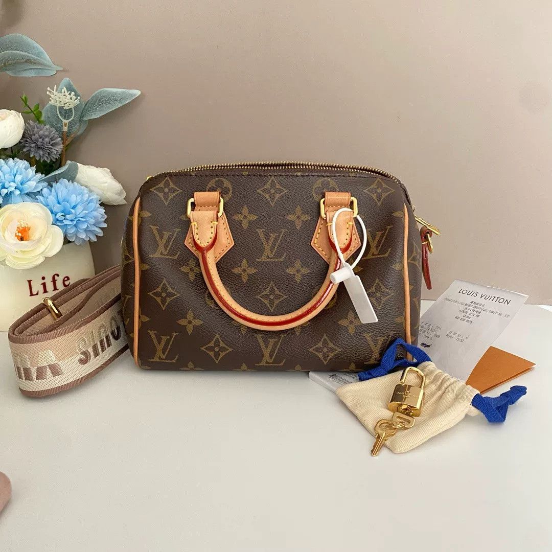 Louis Vuitton Pre-loved Bag Very good condition Size ONE SIZE - 1 Thumbnail
