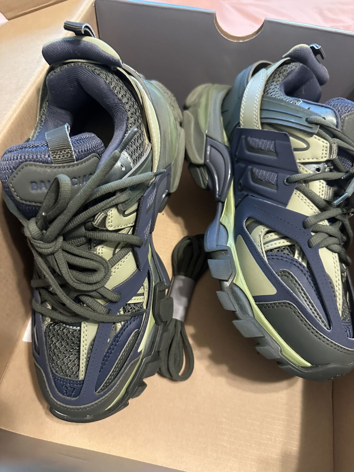 Balenciaga Balenciaga track sneaker Size US 7 / IT 37 - 4 Thumbnail