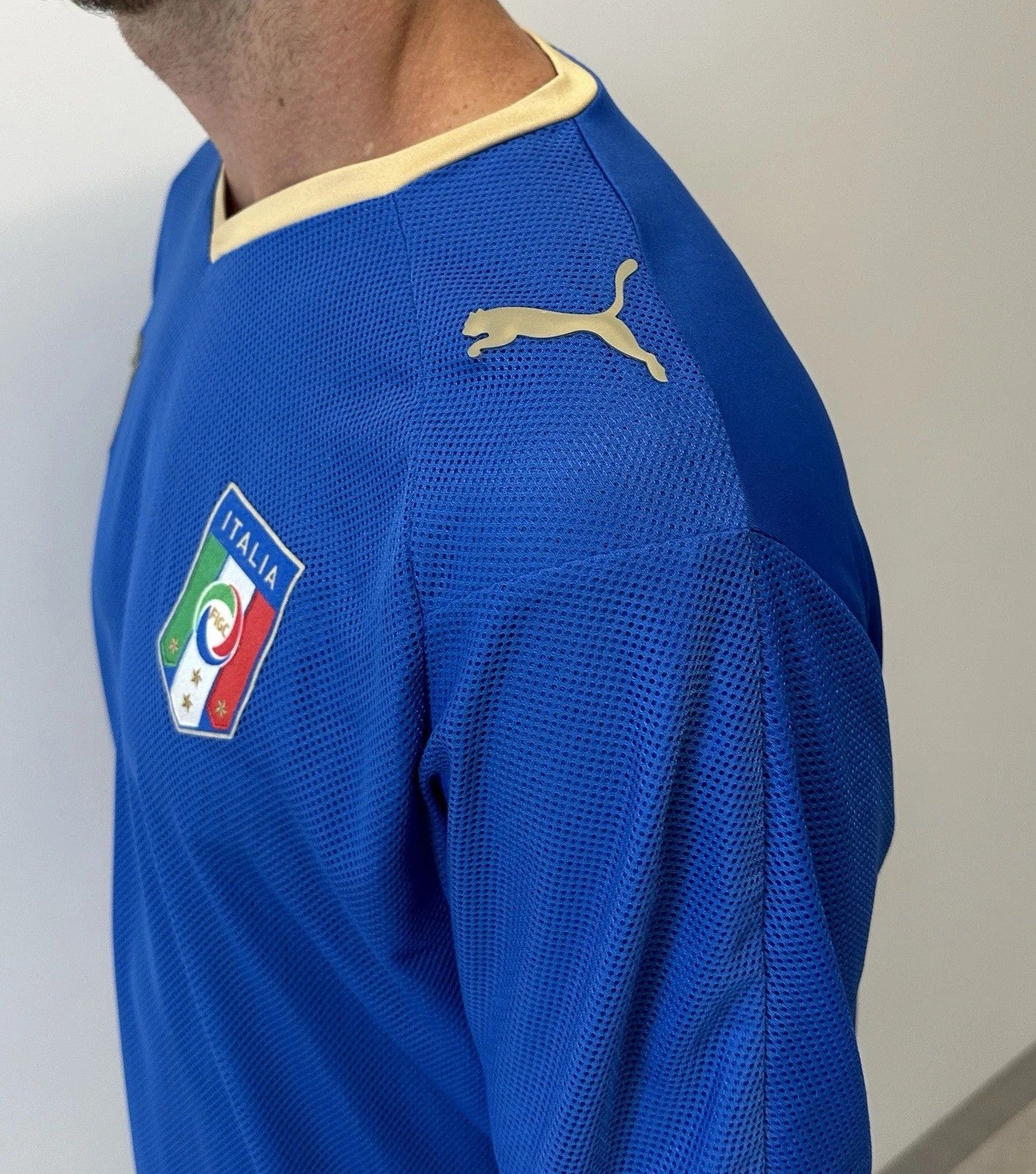 Puma National Team Italy 2008 2009 Home Jersey Soccer Football Size US L / EU 52-54 / 3 - 4 Thumbnail