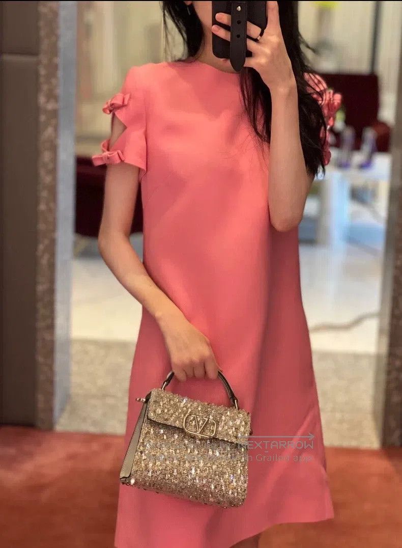 Valentino Valentino Pink bow cut-out round neck short sleeve dress Size S / US 4 / IT 40 - 8 Thumbnail