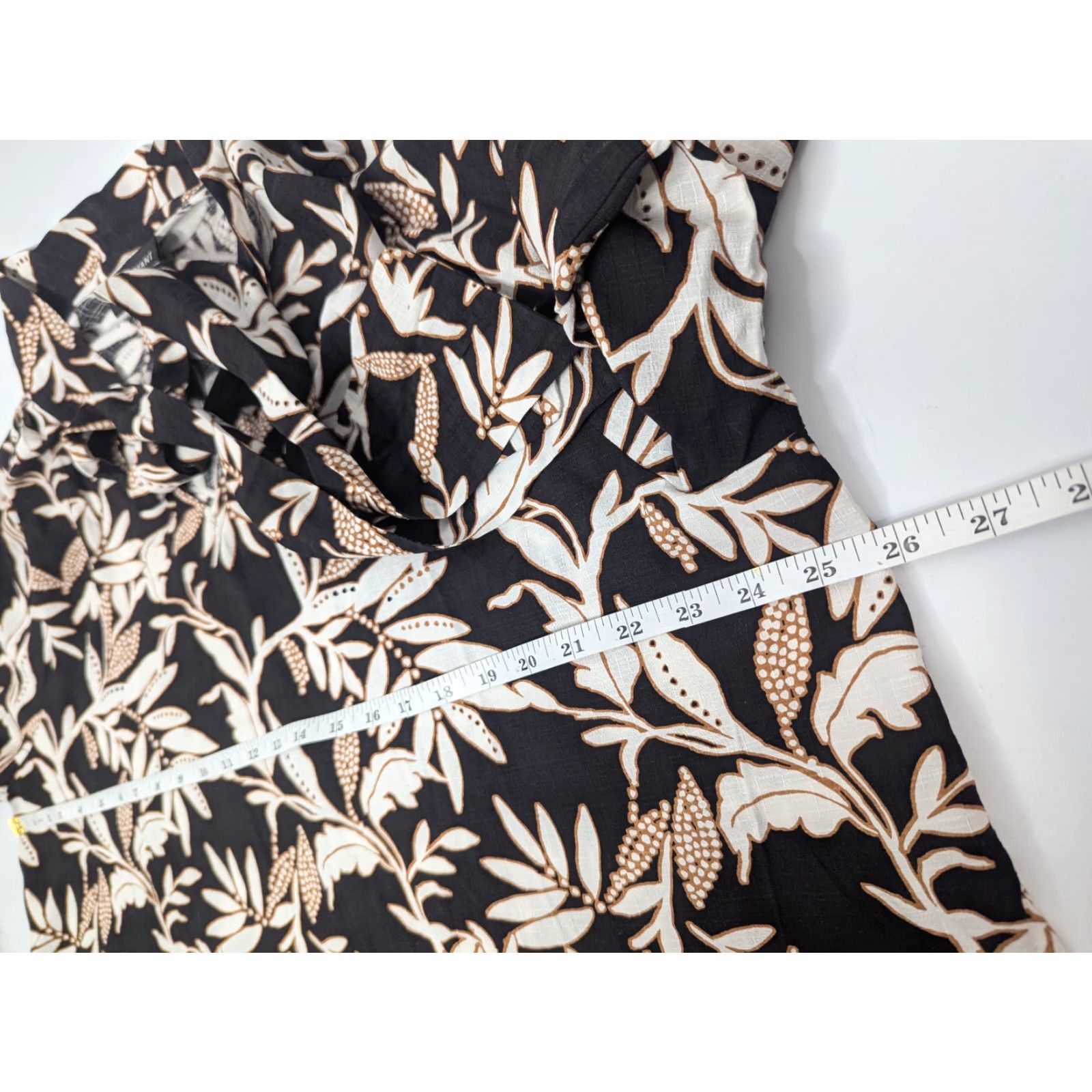 Vintage Lane Bryant Blouse Botanical Cream & Tan Leaves V-neck Tie-Neck Popover Size 16 Size XXL / US 16-18 / IT 52-54 - 6 Thumbnail