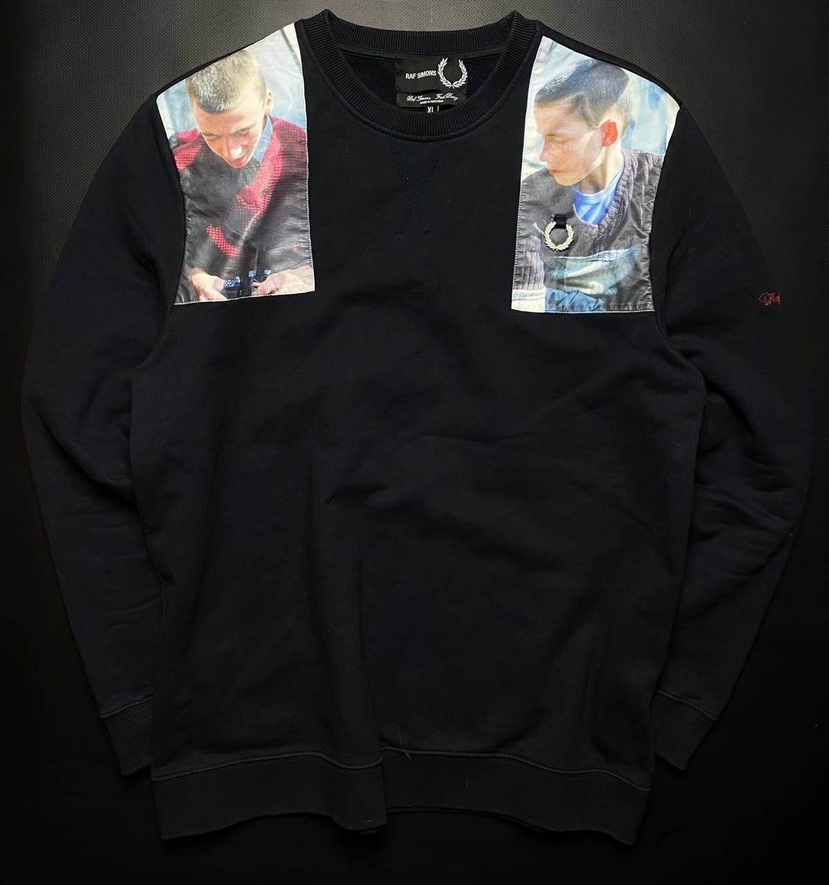Fred Perry × Raf Simons Raf Simons x Fred Perry portrait patch sweatshirt Size US XL / EU 56 / 4 - 1 Thumbnail