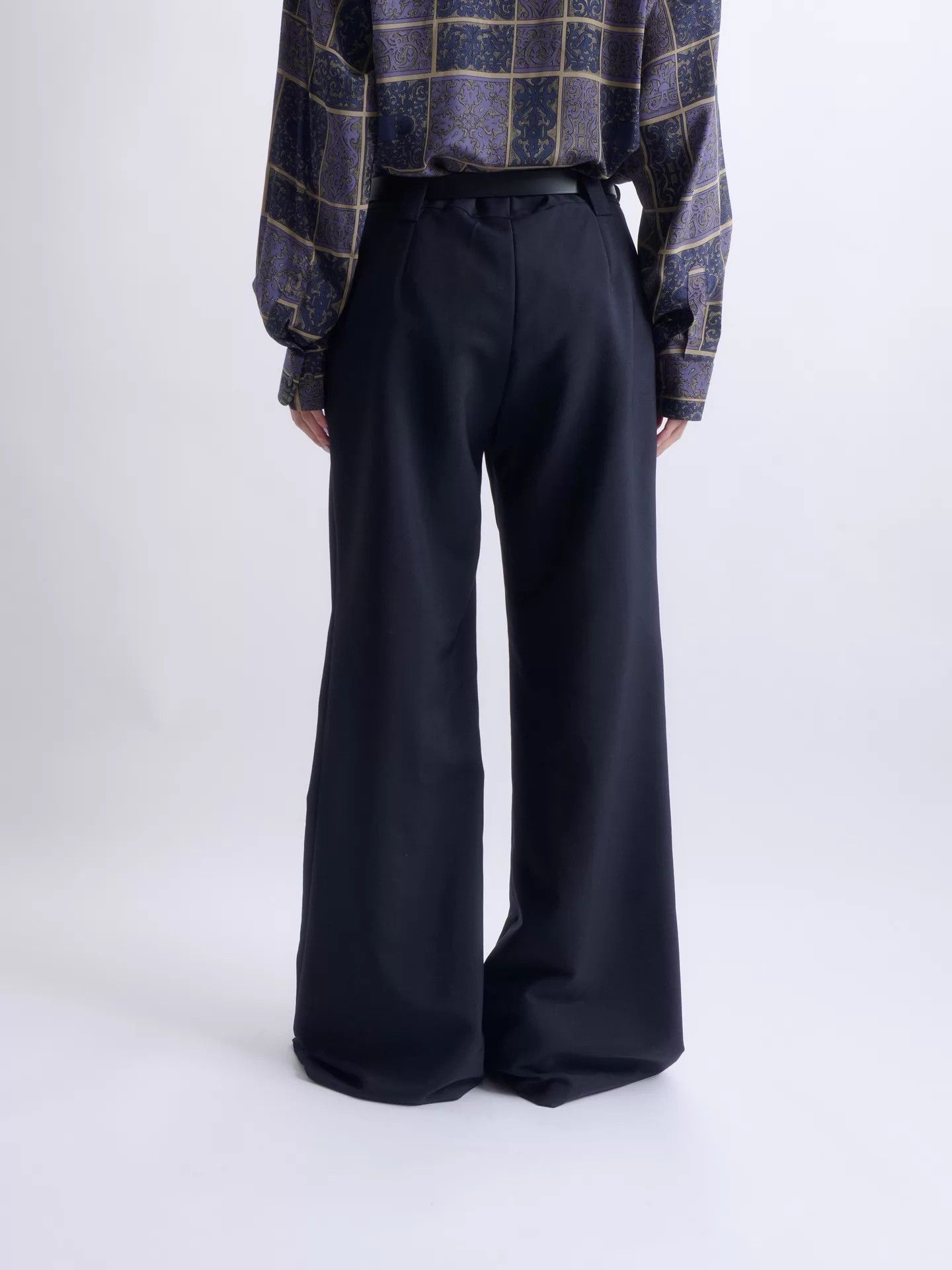 Prada PRADA Navy Mohair High-Waist Flared Trousers Size 26" / US 2 / IT 38 - 4 Thumbnail
