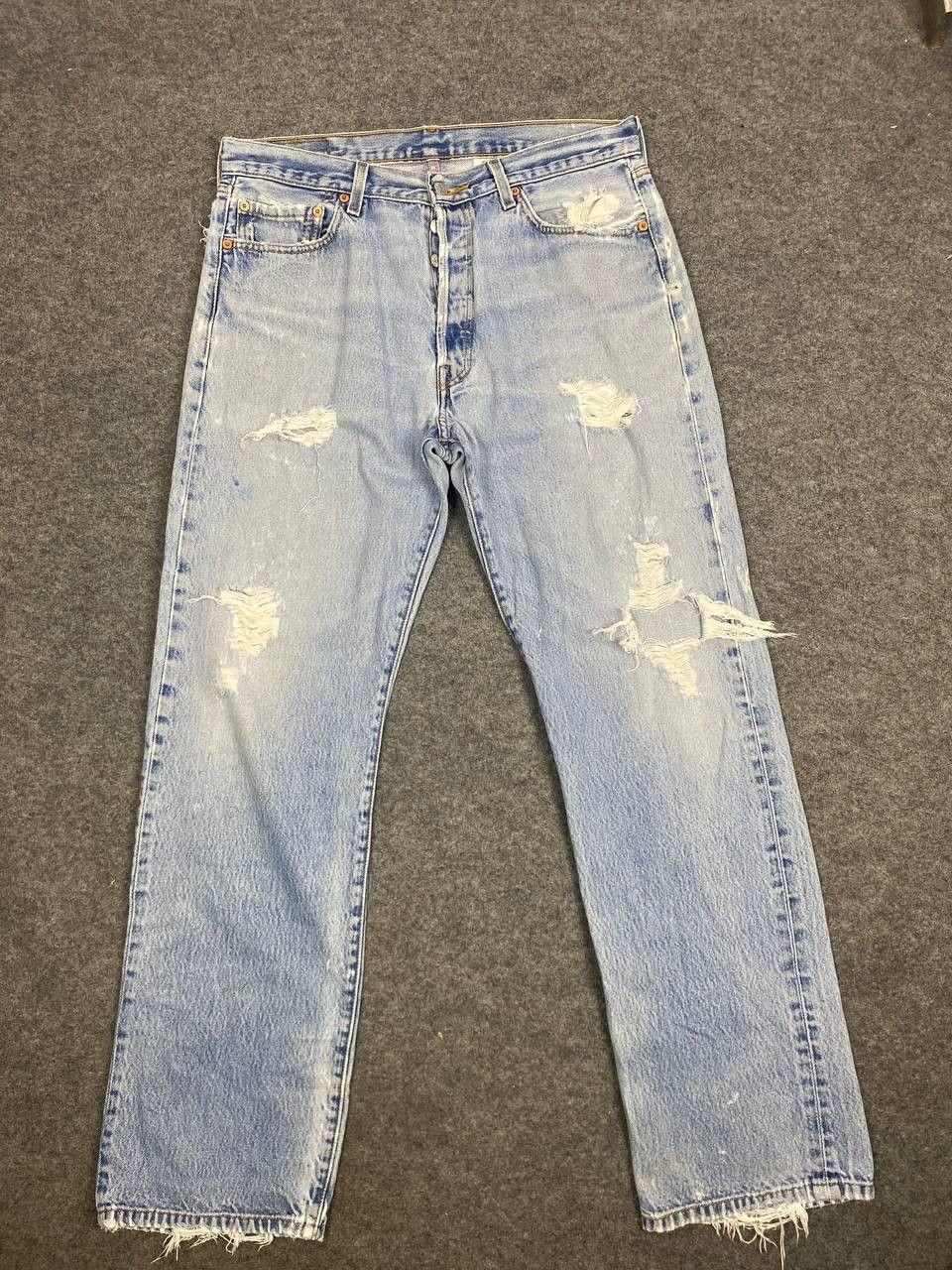 Levi's vintage levis 501 distressed denim nice design Size US 35 - 9 Thumbnail