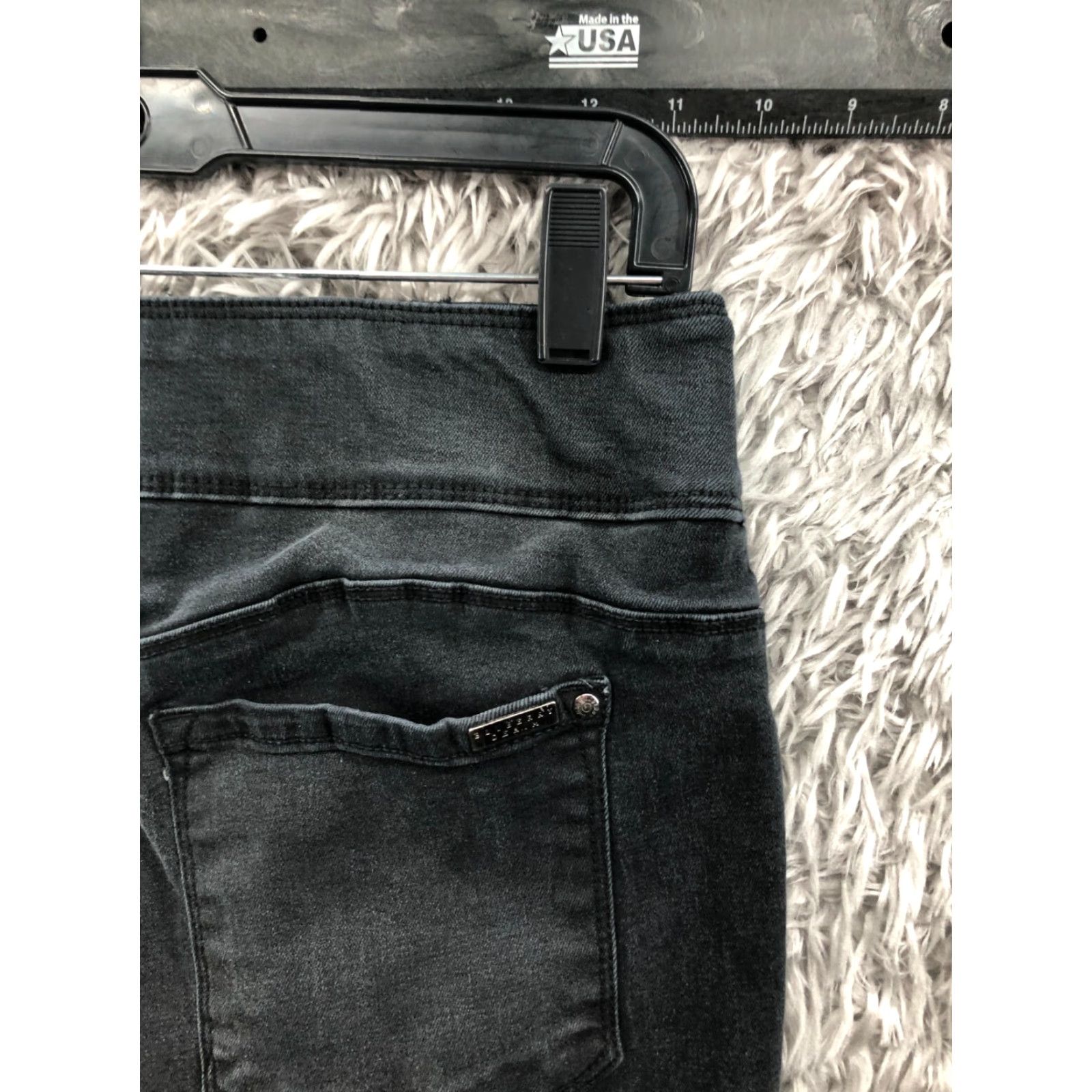 Vintage BluBerry Jeans Slim Straight BluBerry Womens Size L Mid Rise Stretch Denim Blue 5-Pocket Regular 28 in Waist 29 in Inseam Size 36" / US 14 / IT 50 - 6 Thumbnail