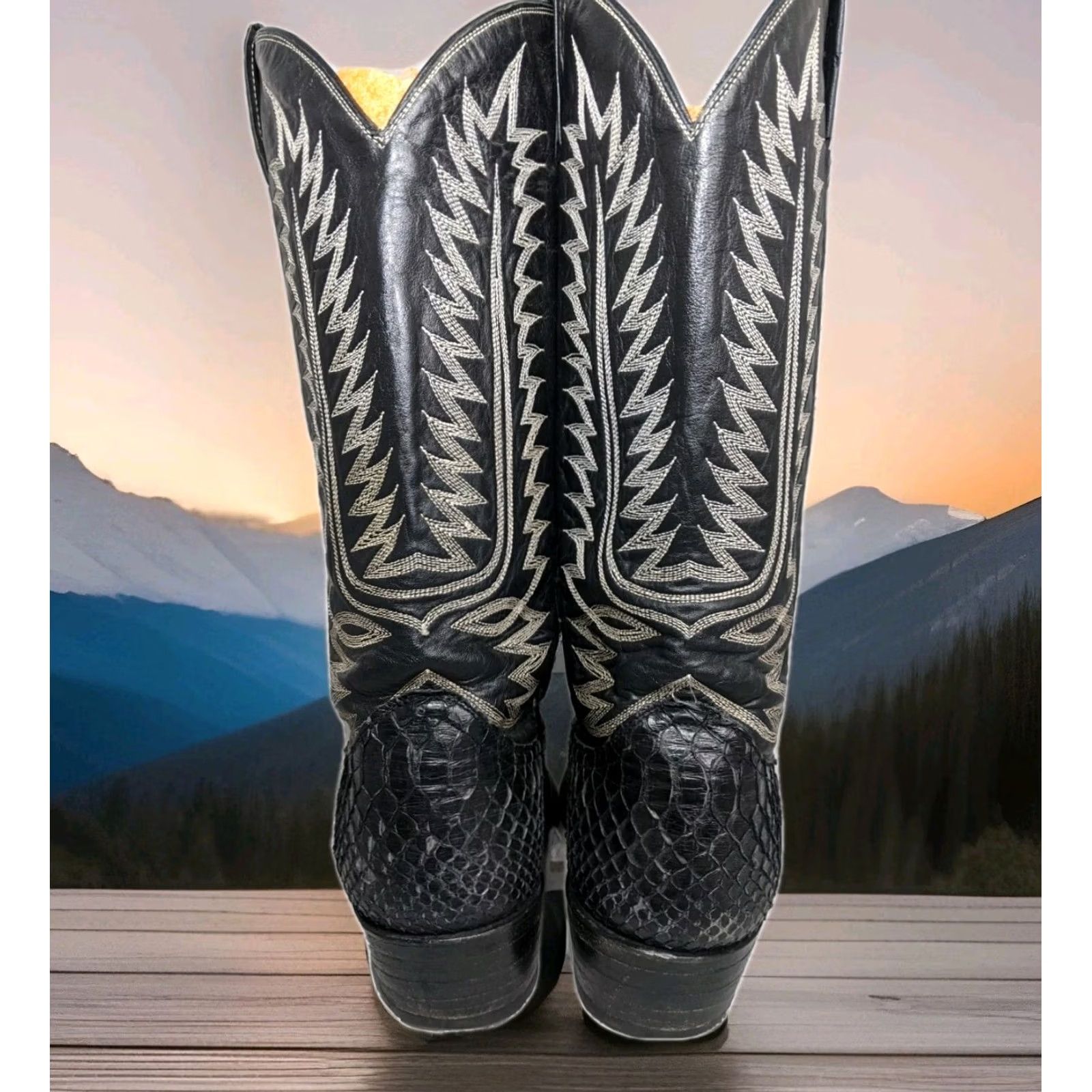 Vintage Cowtown Back Cut Python Skin Country Western Boots Mens 7.5 EE Wide Size US 8 / EU 41 - 5 Thumbnail