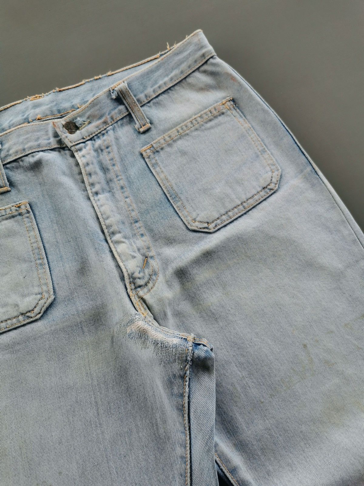Le Grande Bleu (L.G.B.) Vintage Bobson Flared Bell Bottom Patch Pockets Jeans Size US 31 - 4 Thumbnail