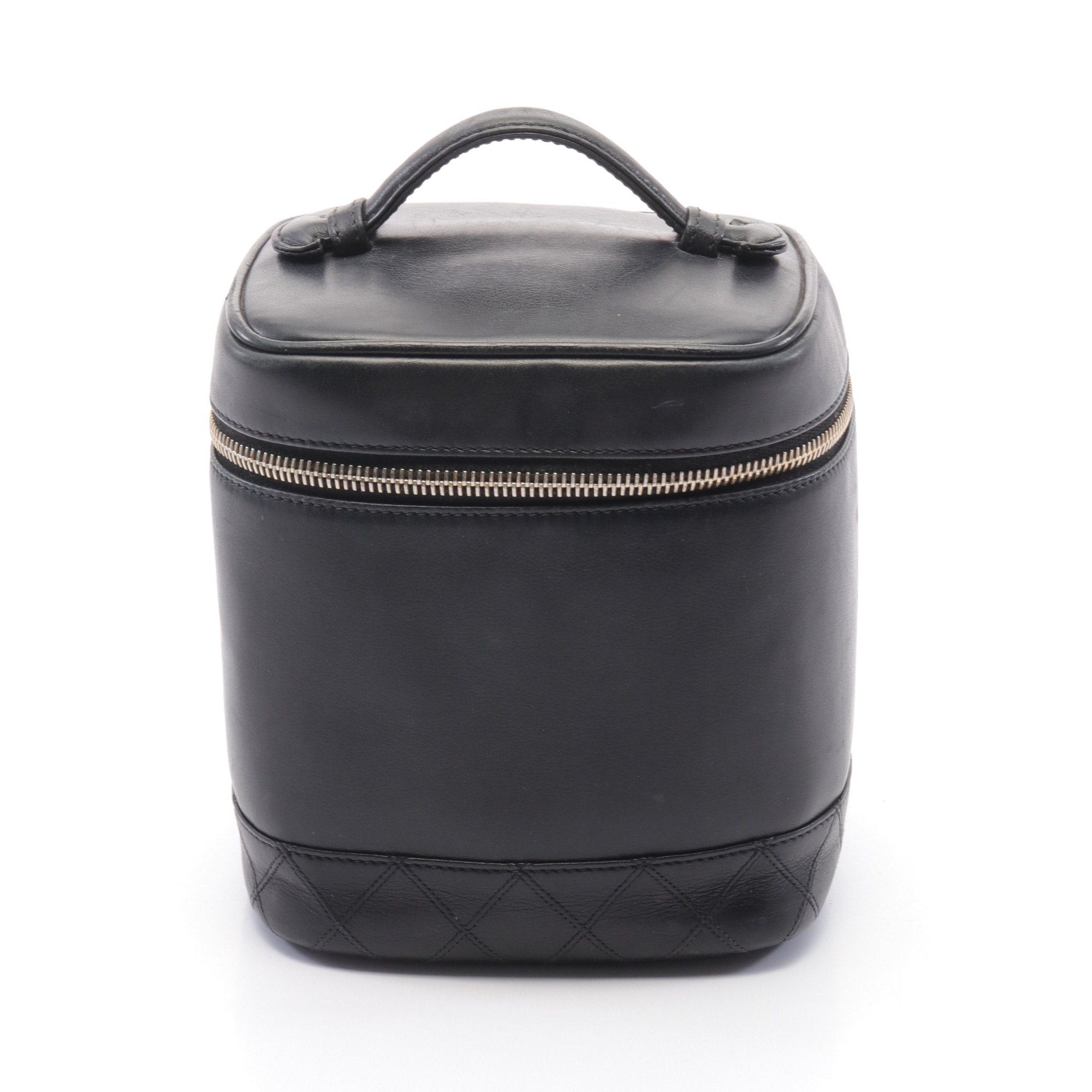 image of Chanel Bicolore Vanity Bag Handbag Lambskin Black Gold Hardware, Women's