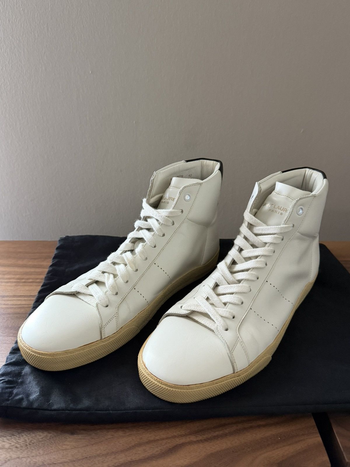 Saint Laurent Paris SAINT LAURENT PARIS - WHITE HI TOP SNEAKERS Size US 9 / EU 42 - 2 Thumbnail