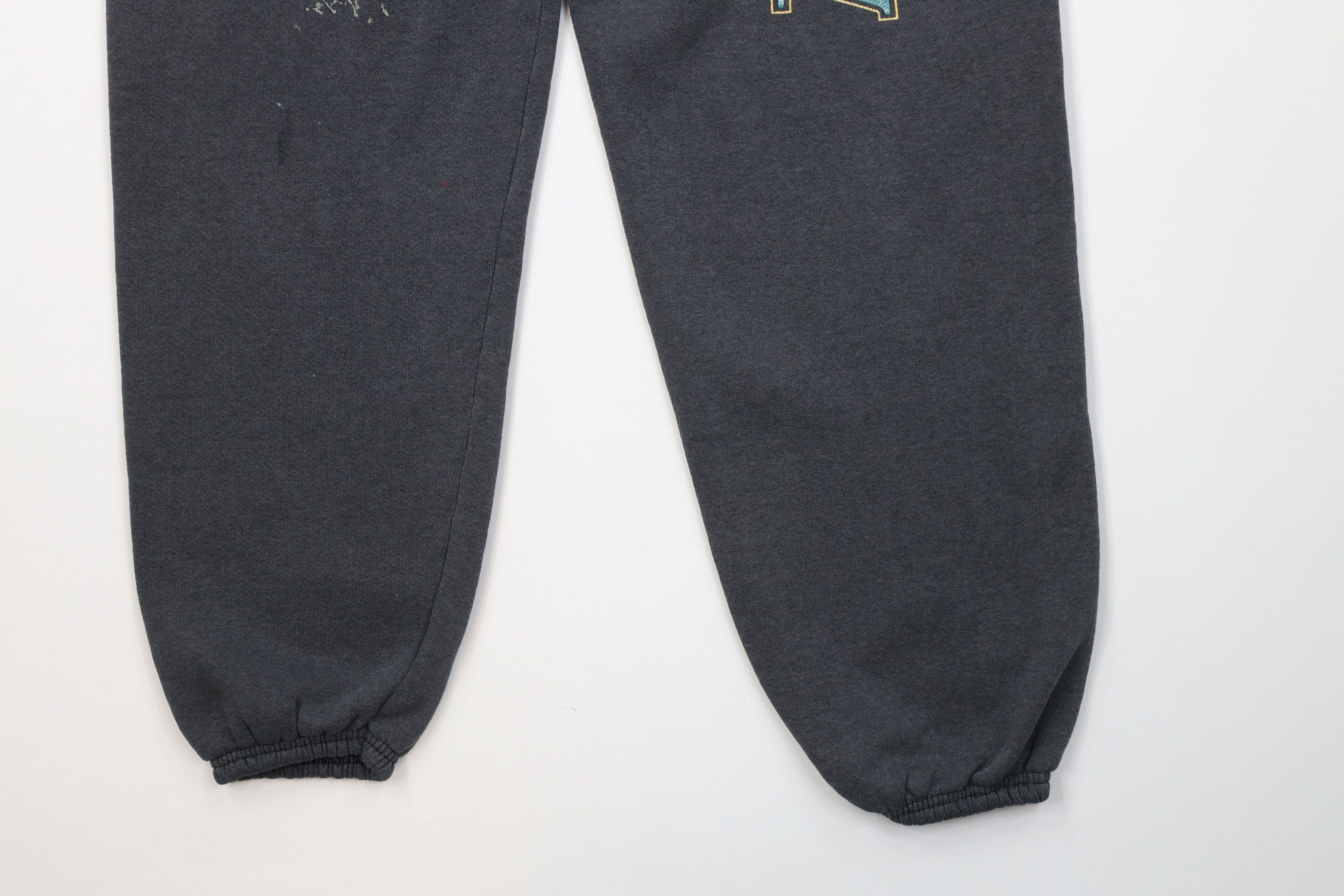 Disney Vintage 90s Disney Goofy Heavy Sweatpants Joggers Pants Size US 34 / EU 50 - 5 Thumbnail