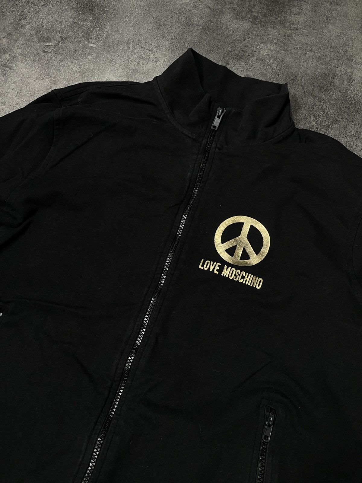 Moschino 🔥Offer🔥Love Moschino Sweatshirt Zip Gold Logo Hype Rare Size M / US 6-8 / IT 42-44 - 2 Thumbnail