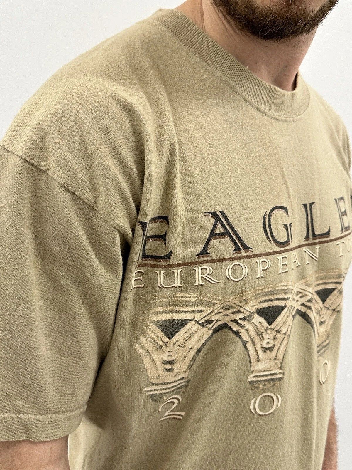 Other VINTAGE EAGLES EUROPEAN TOUR 2001 CONCERT SHIRT BAND 2000s Size US L / EU 52-54 / 3 - 5 Thumbnail