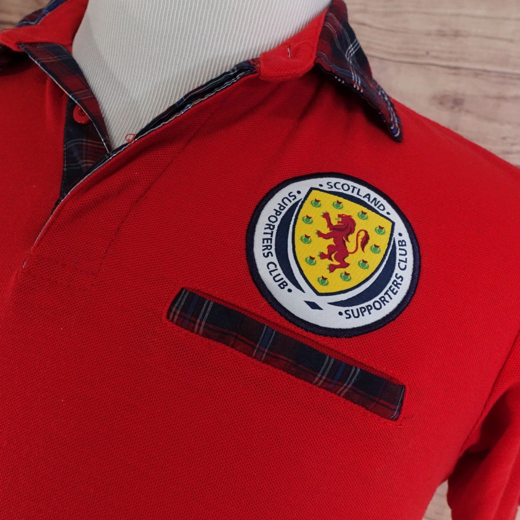 Vintage SCOTLAND Football Supporters Club Polo Shirt Mens Size S Red Size US S / EU 44-46 / 1 - 2 Thumbnail