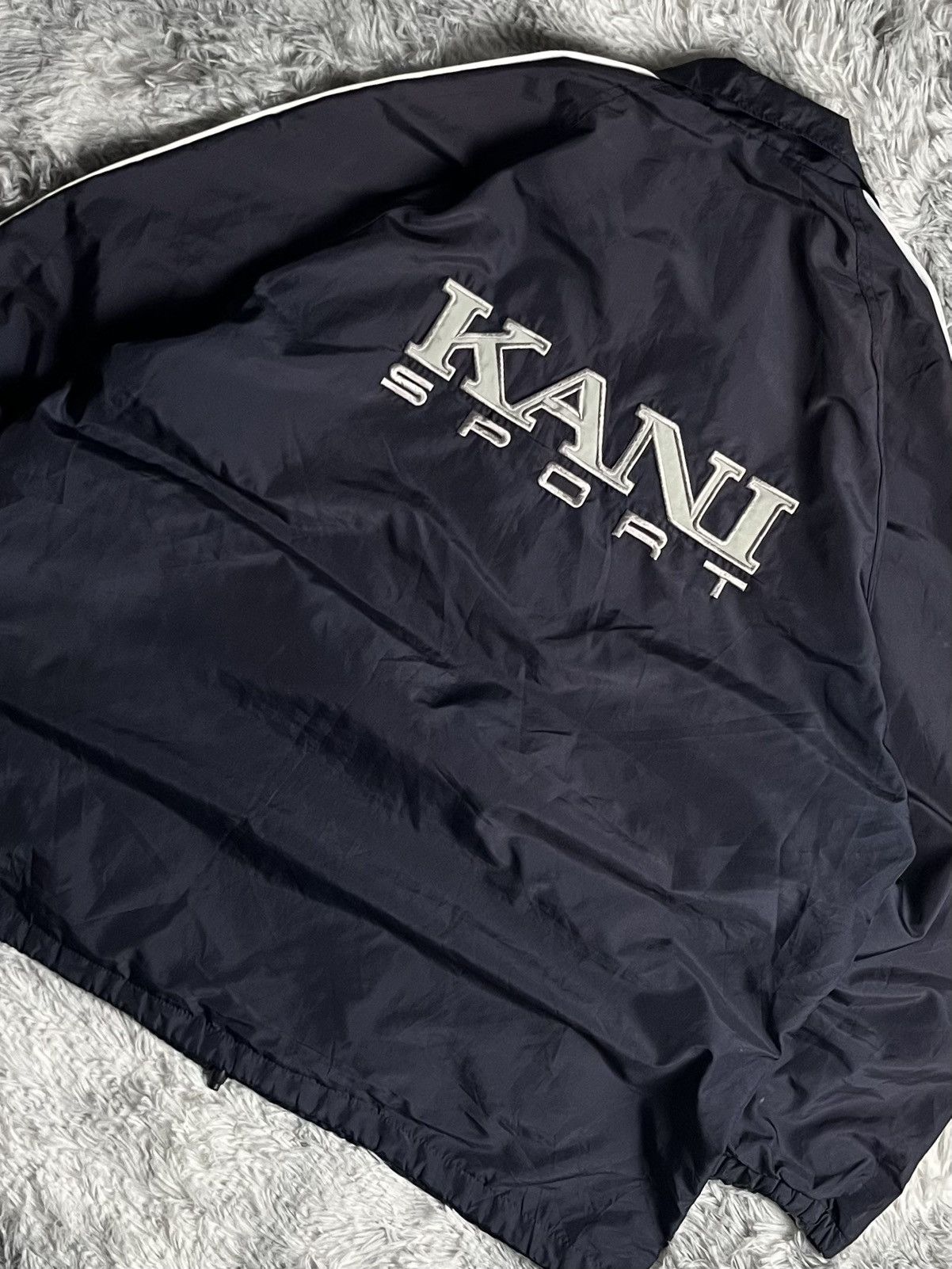 Karl Kani Vintage 90’s KARL KANI Sidetape Big Logo Windbreaker Jacket Size US L / EU 52-54 / 3 - 8 Thumbnail
