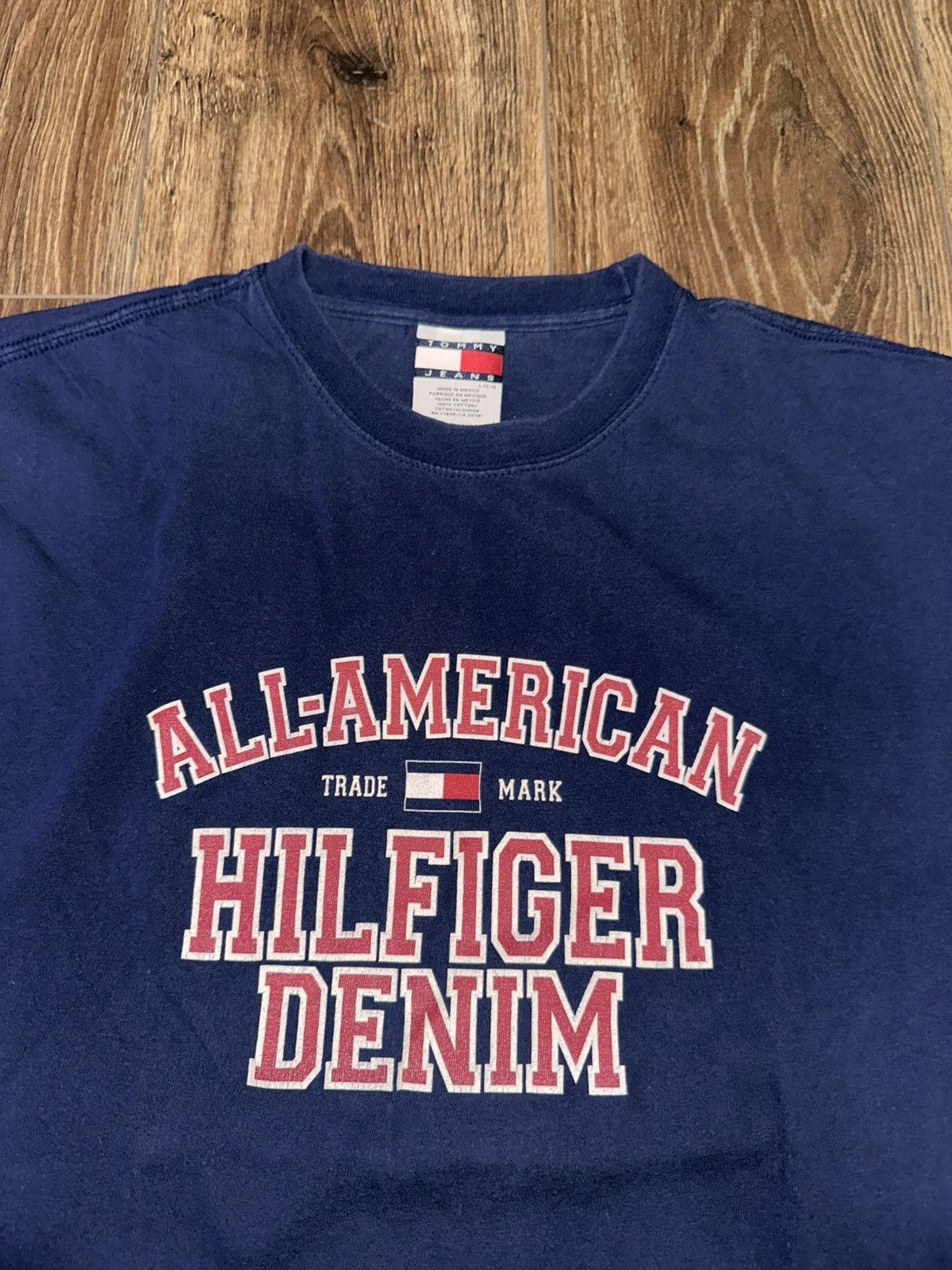 Tommy Hilfiger Vintage Tommy Hilfiger Tee Size US L / EU 52-54 / 3 - 2 Thumbnail