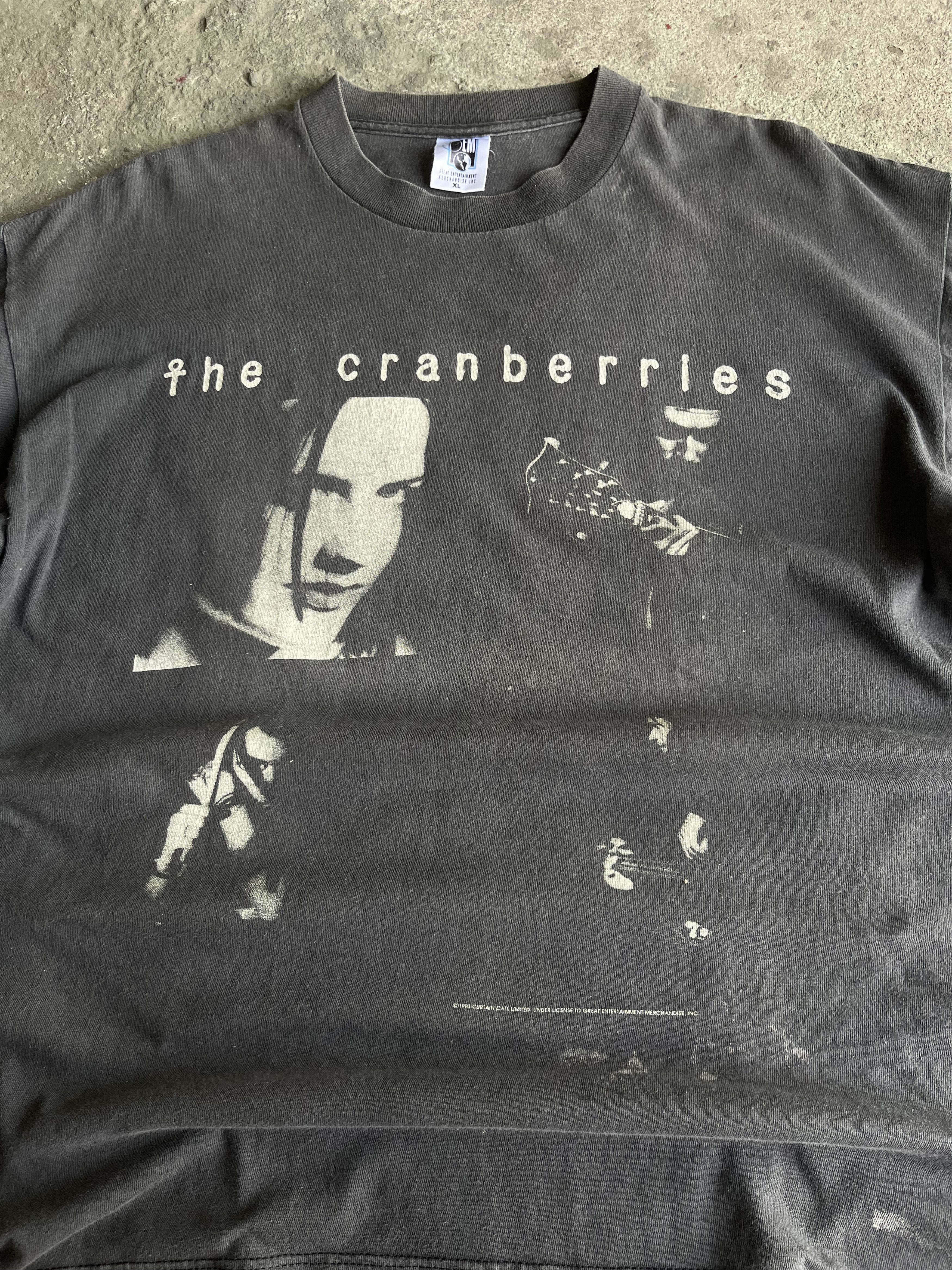 Band Tees The Cranberries Debut Album Size US XL / EU 56 / 4 - 5 Thumbnail