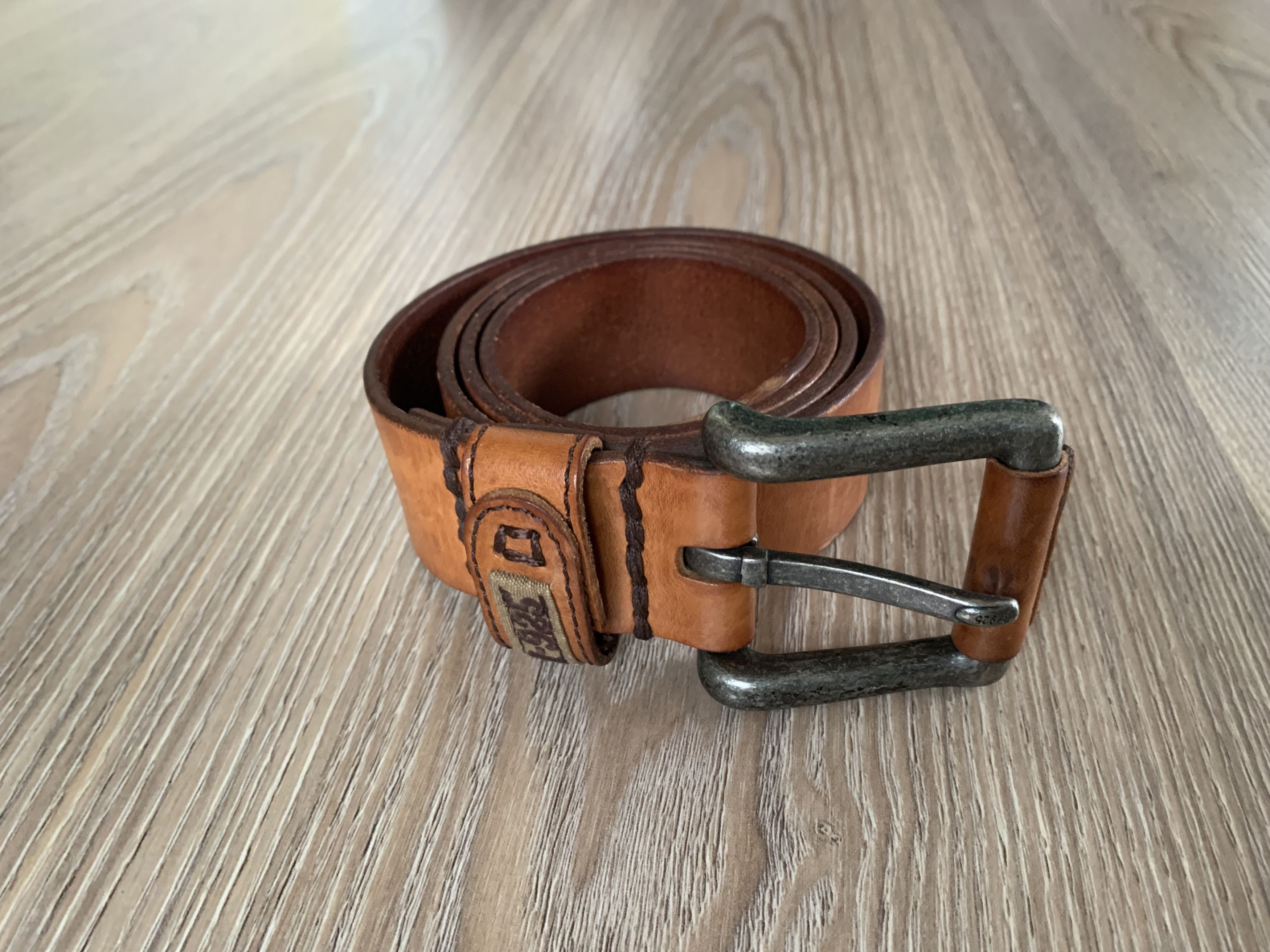 Ruehl No. 925 Vintage Ruehl No.925 Distressed Brown Leather Belt Size ONE SIZE - 2 Thumbnail