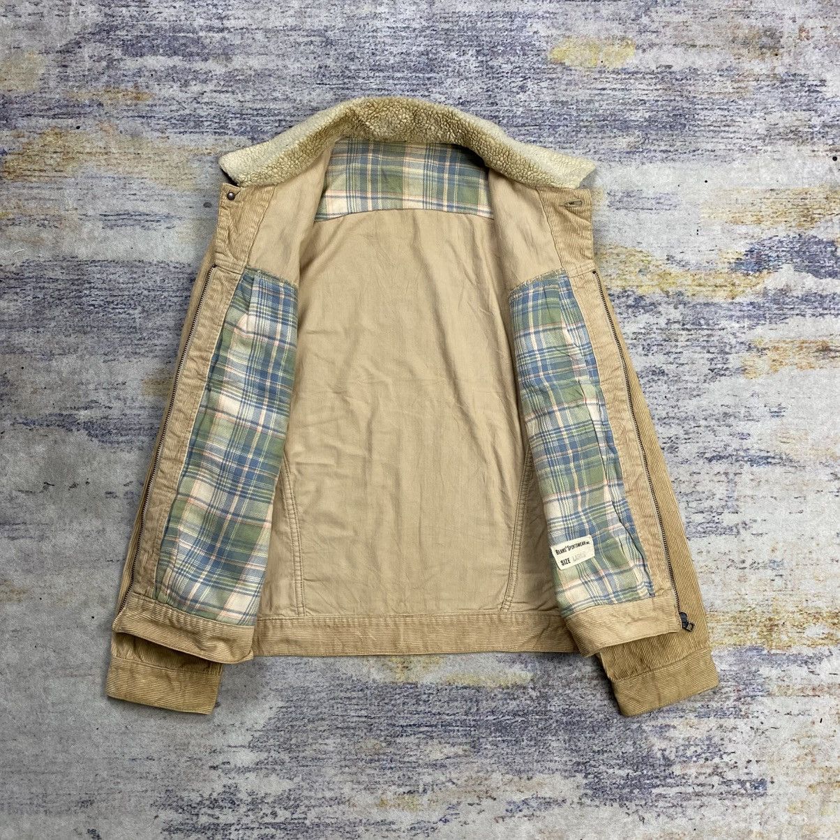 Beams Plus Beams plus trucker corduroy jacket Size US L / EU 52-54 / 3 - 7 Thumbnail