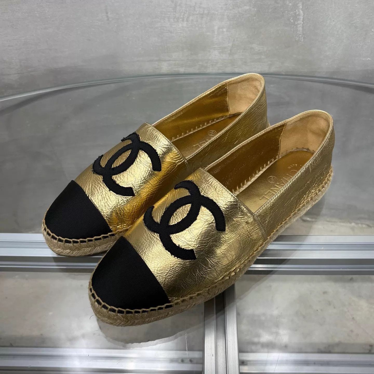 Chanel Chanel Gold Moccasin New with Box 42 Size US 11.5 / IT 41.5 - 2 Thumbnail