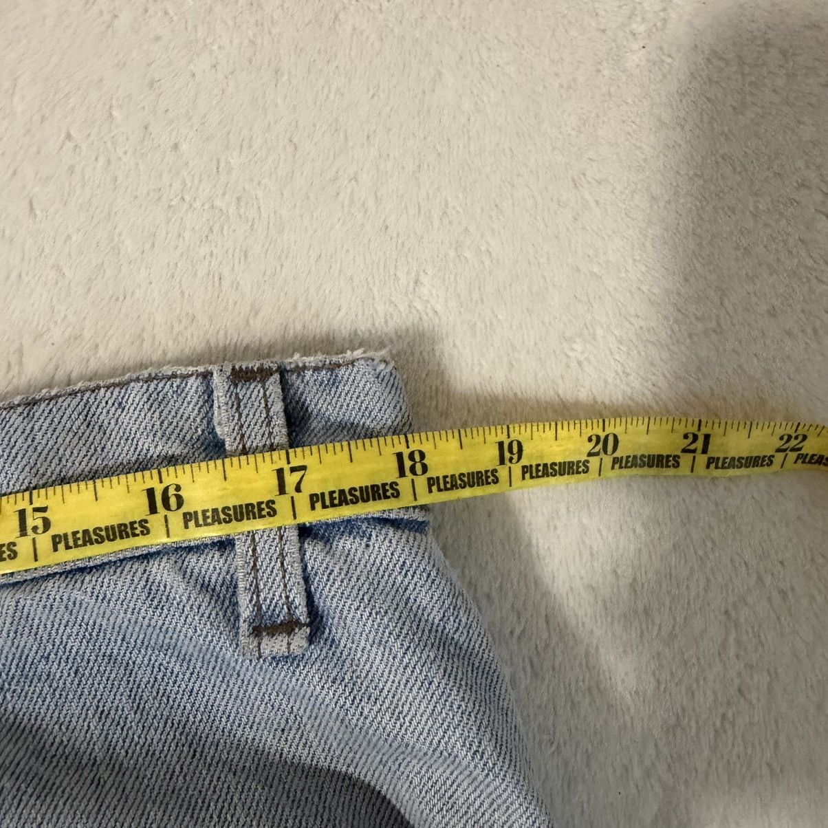 Levi's Vintage Levi’s Silver Tab Loose Distressed Jeans Blue Size US 36 / EU 52 - 7 Thumbnail